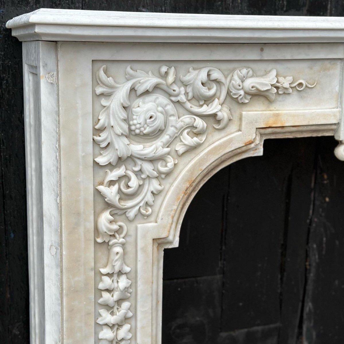 White Carrara Marble Fireplace Circa 1880 For Sale 6