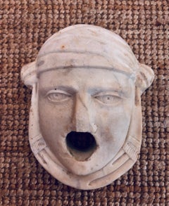 White Carrara marble fountain spout, depicting an antique figure, circa mid-19th