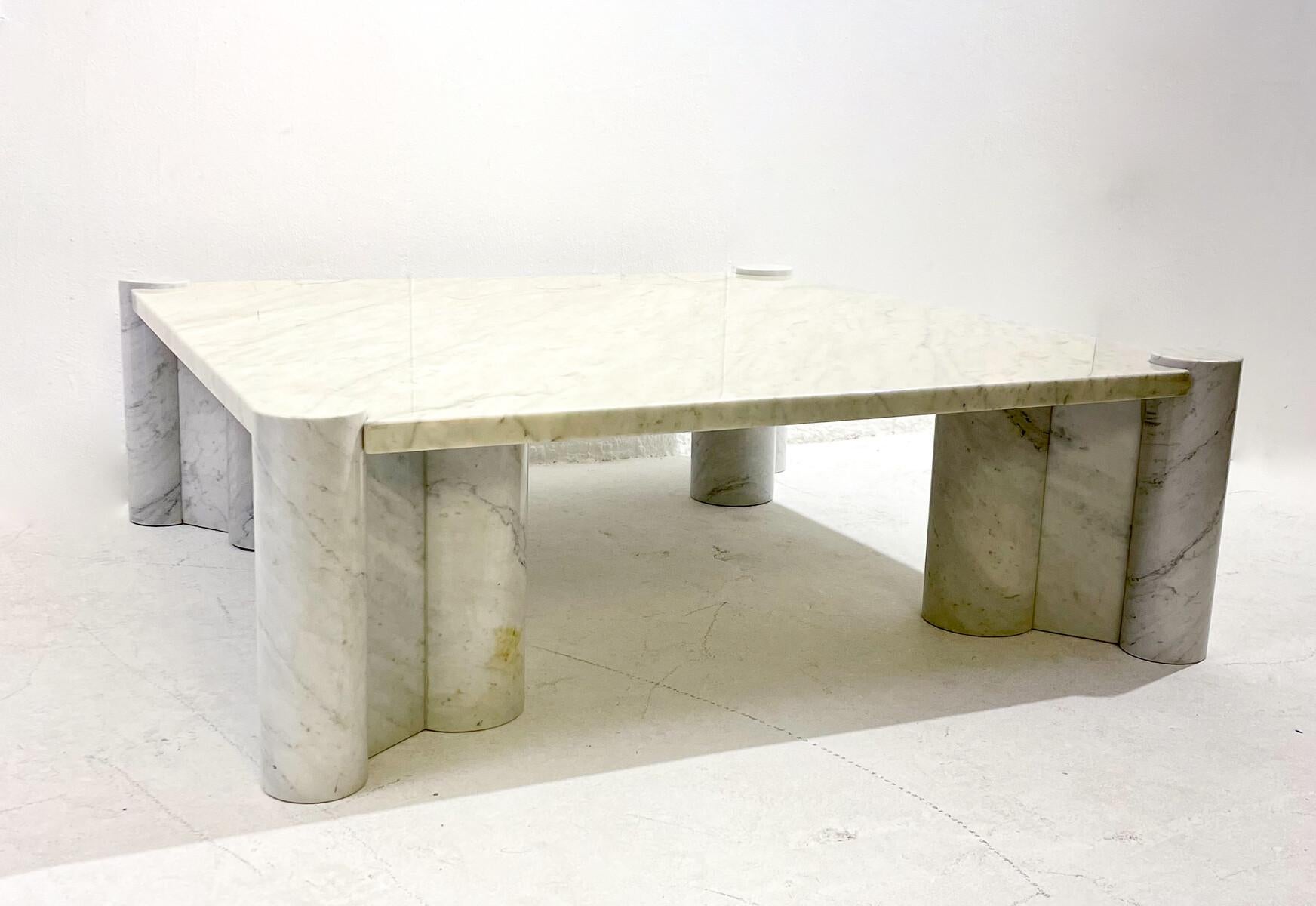 italien Table basse Jumbo en marbre blanc de Carrare de Gae Aulenti pour Knoll Inc, années 1960 en vente