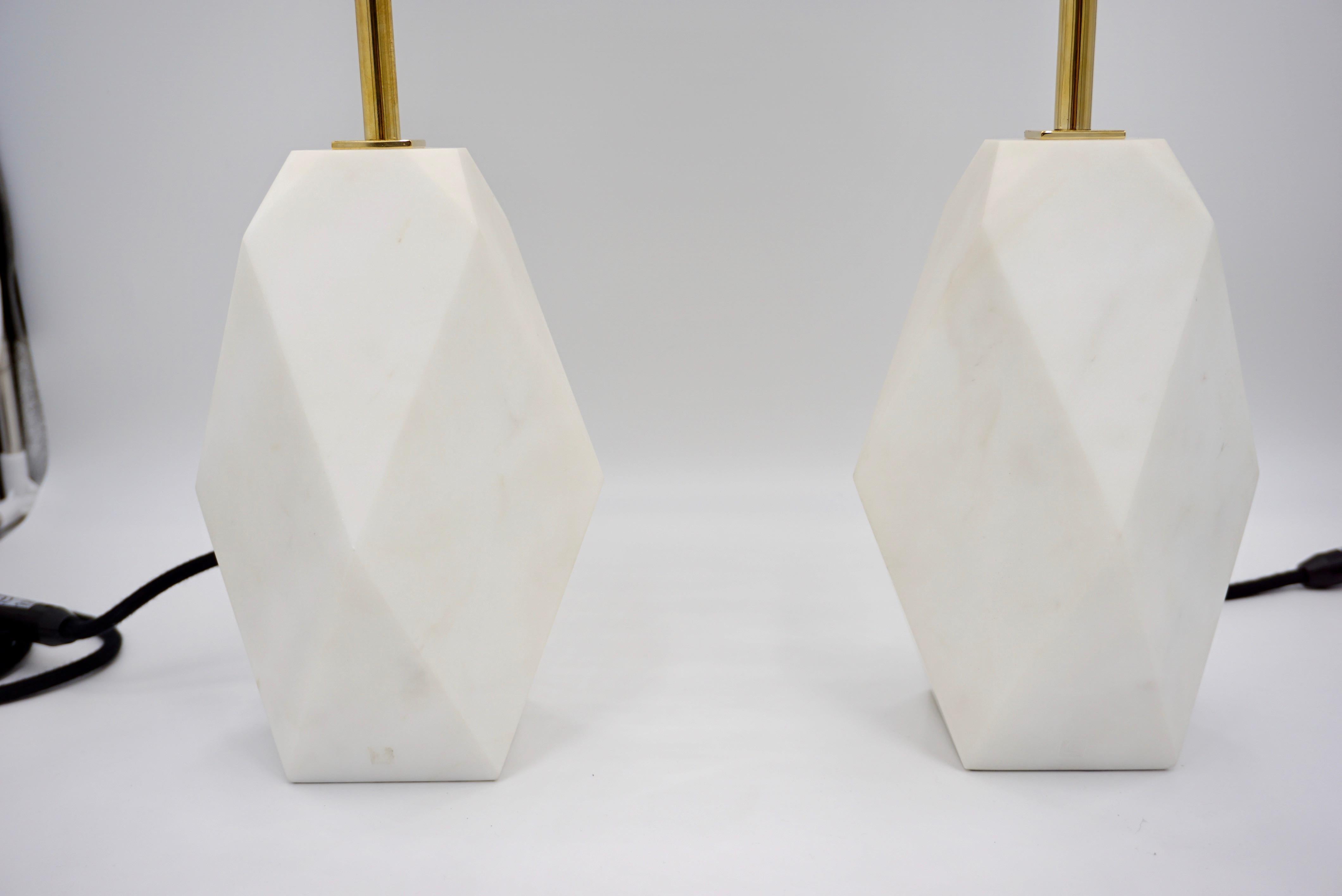 Carved White Carrara Marble Pair of Sculptural Table Lamps 