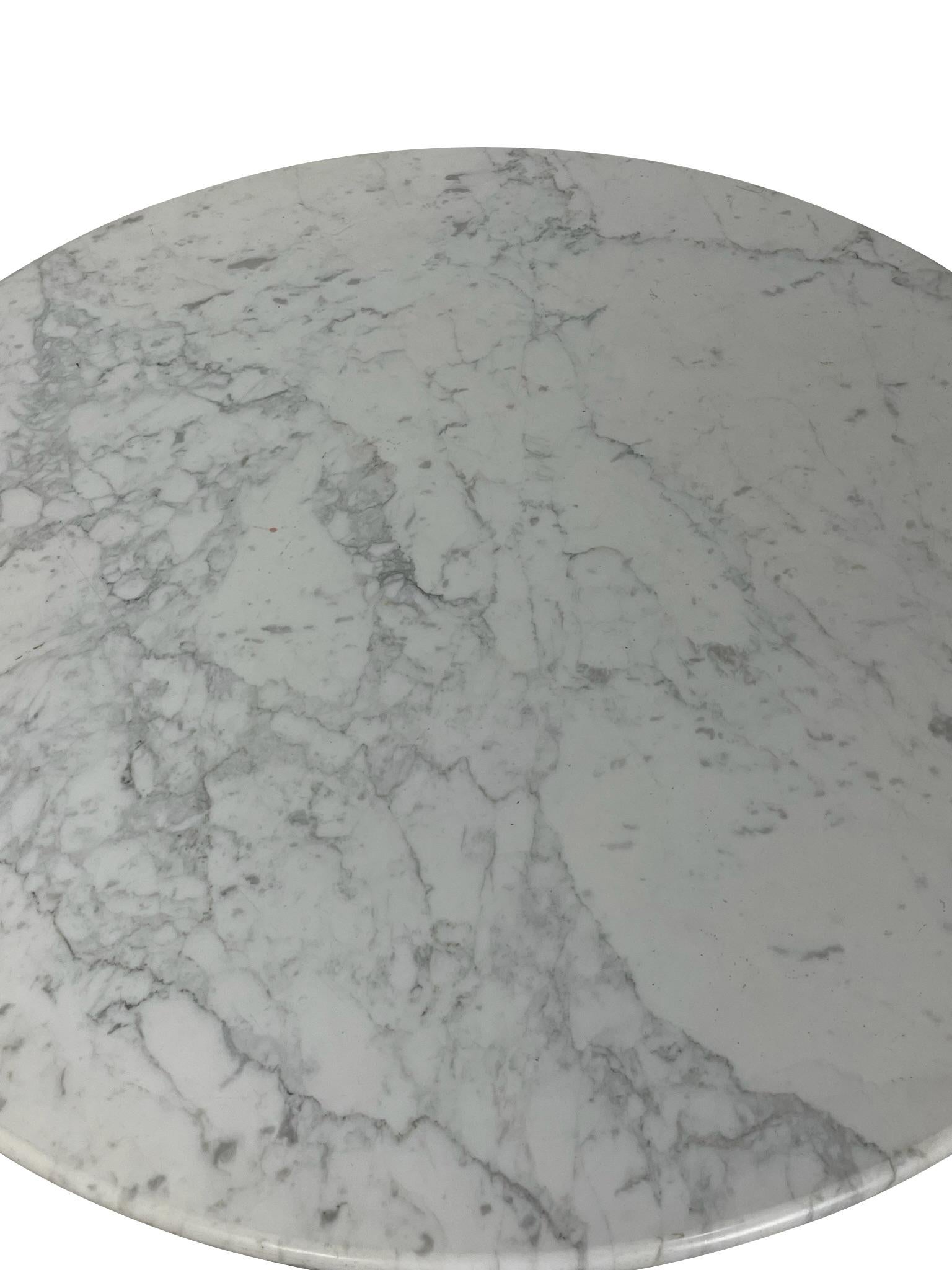 Italian White Carrara Marble Round Table with 3-Sided Polygon Base For Sale