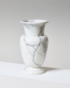 White Carrara marble vase, 1970s