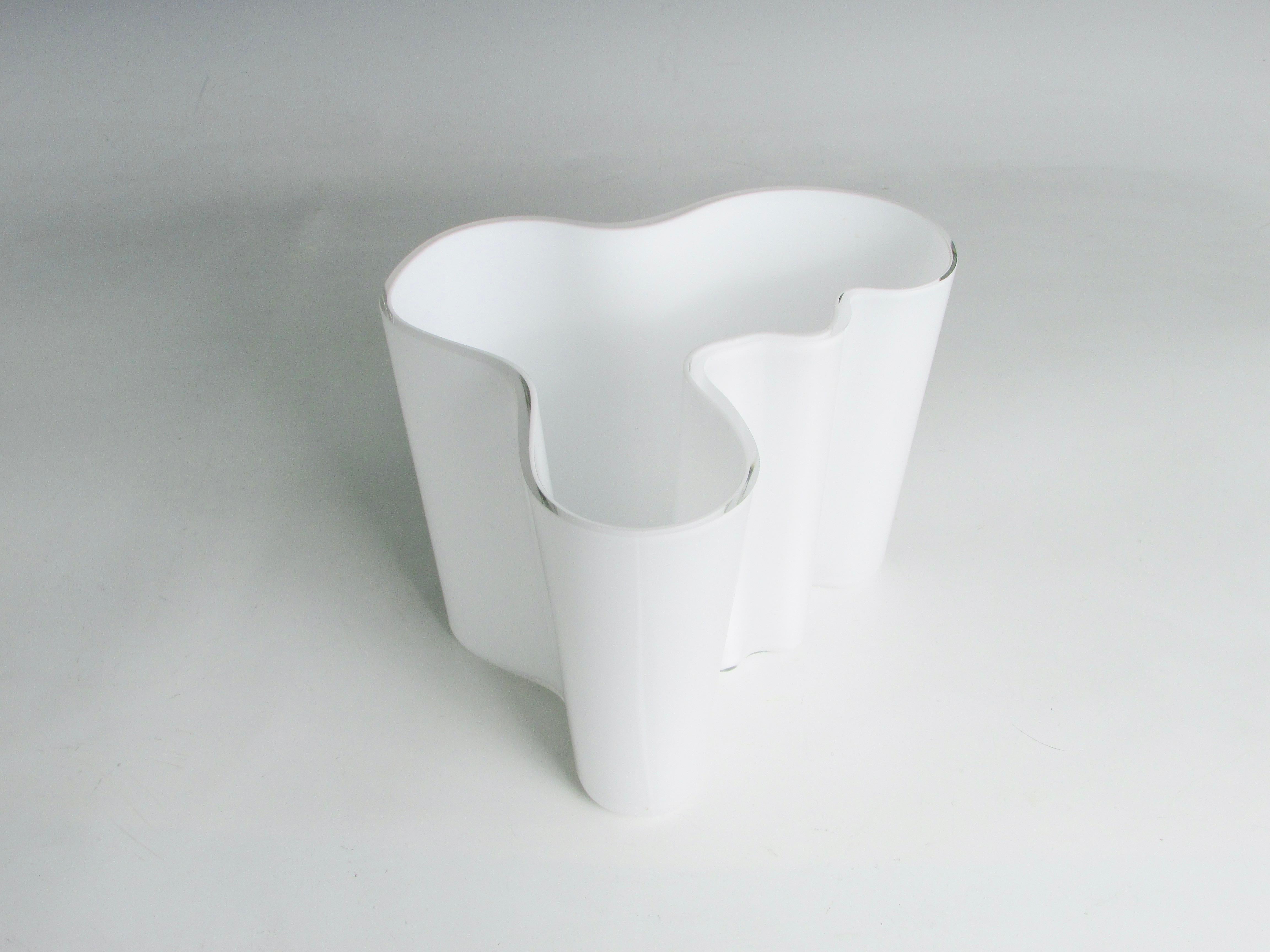 European White Cased Glass Alvar Aalto Savoy Vase for Littala