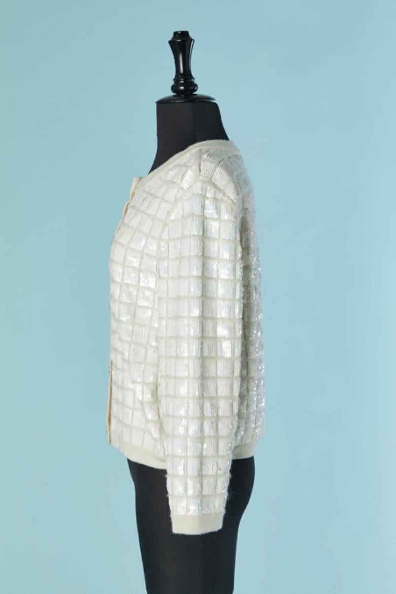 Cardigan en cachemire blanc avec paillettes CHANEL Pour femmes en vente