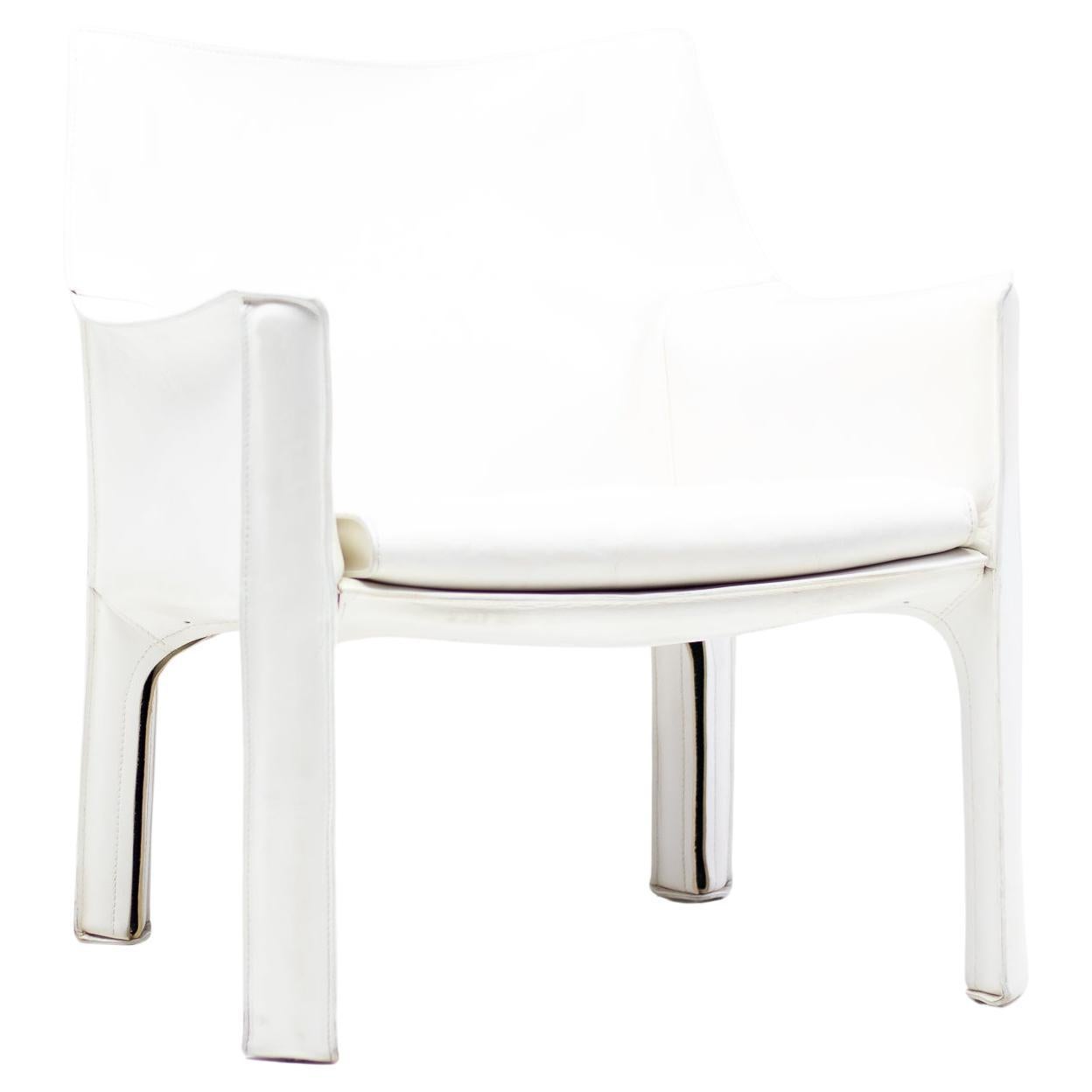 White Cassina "Ghost" Lounge Chair by Mario Bellini