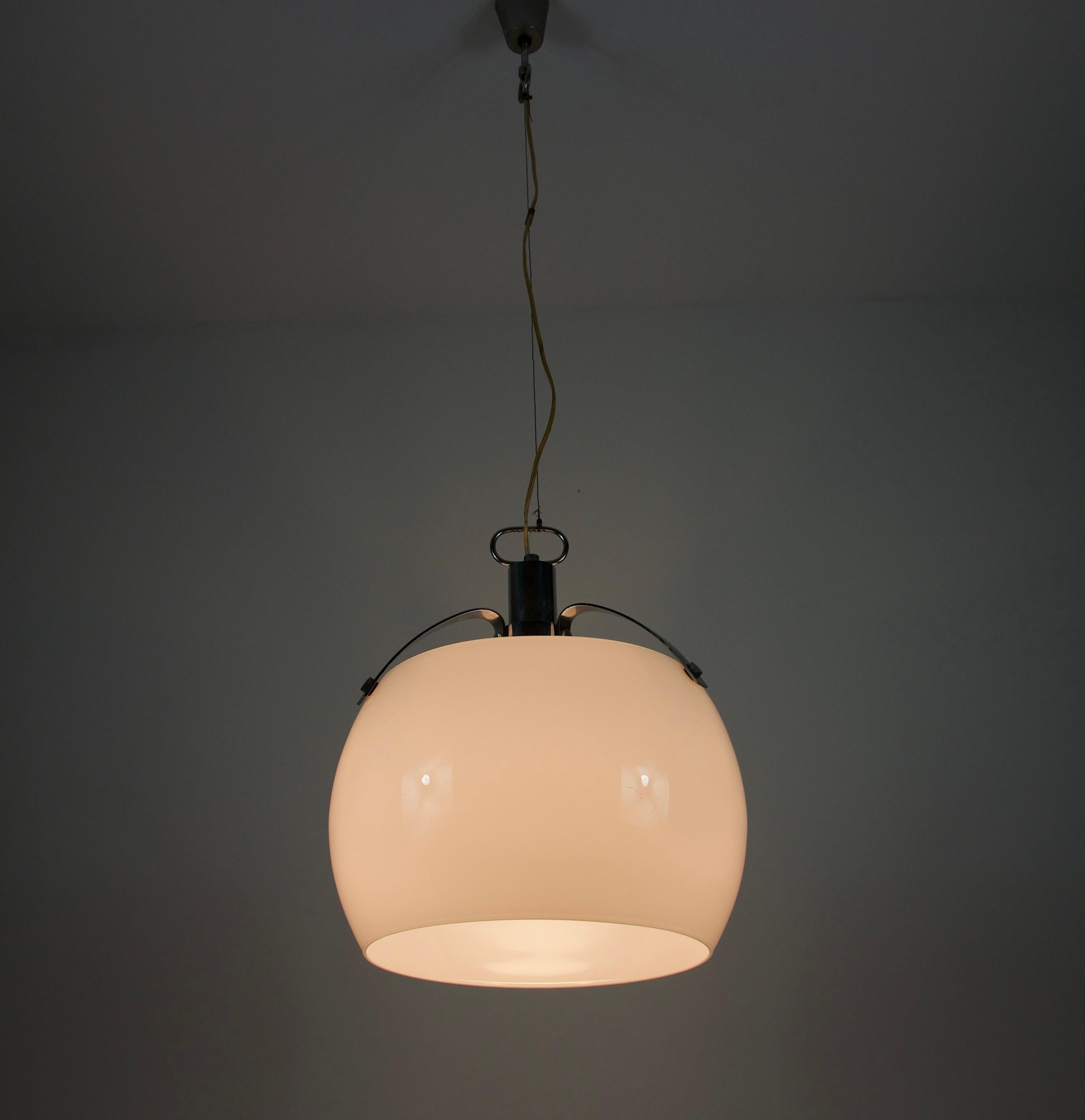 Lampada da soffitto Whiting di Artemide, Italia, 1960 In condizioni buone in vendita a Hagenbach, DE