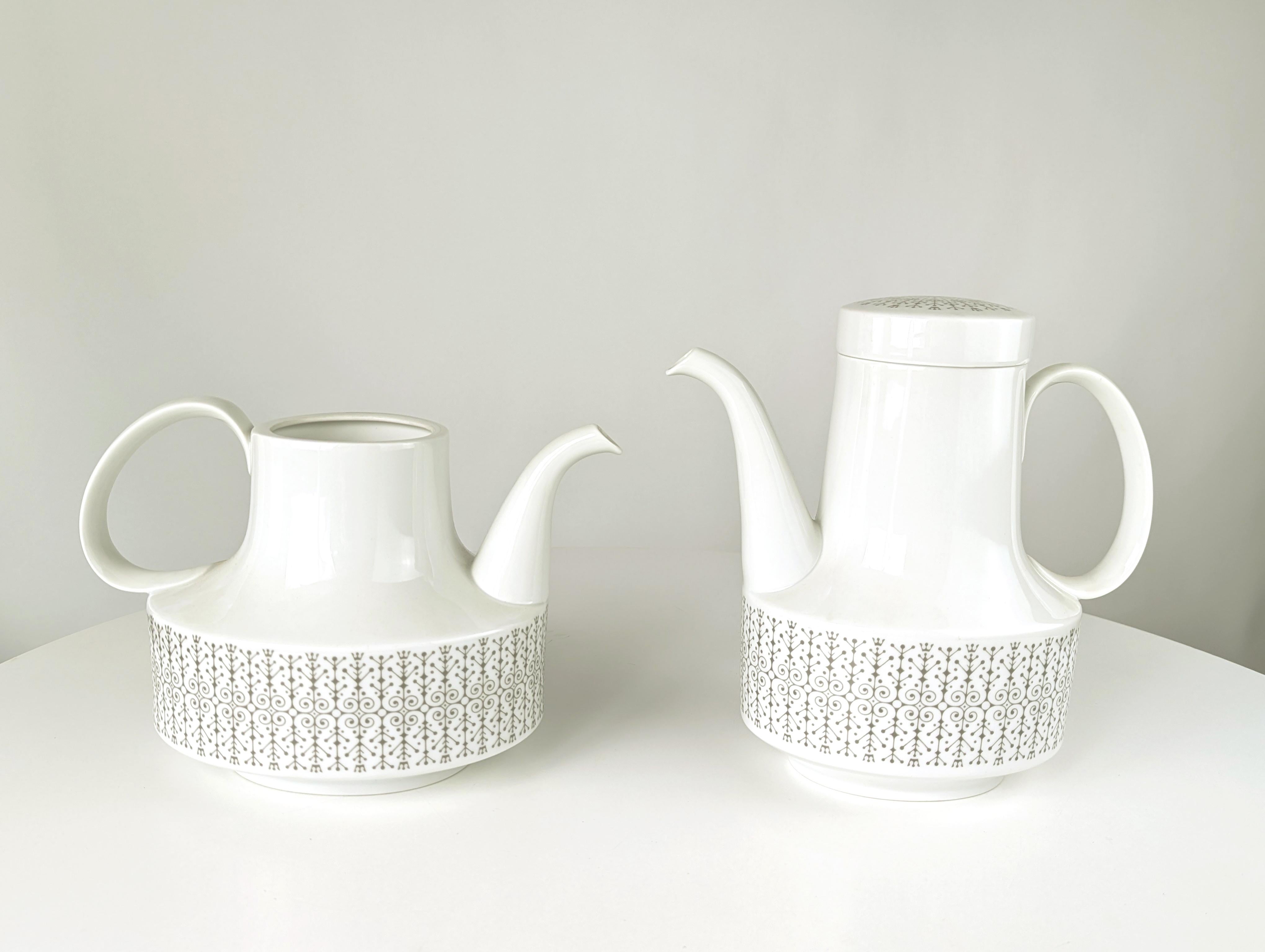 12-teiliges Kaffee- und Teeservice aus weißer Keramik aus den 60er Jahren von Wirkkala für Rosenthal im Angebot 11