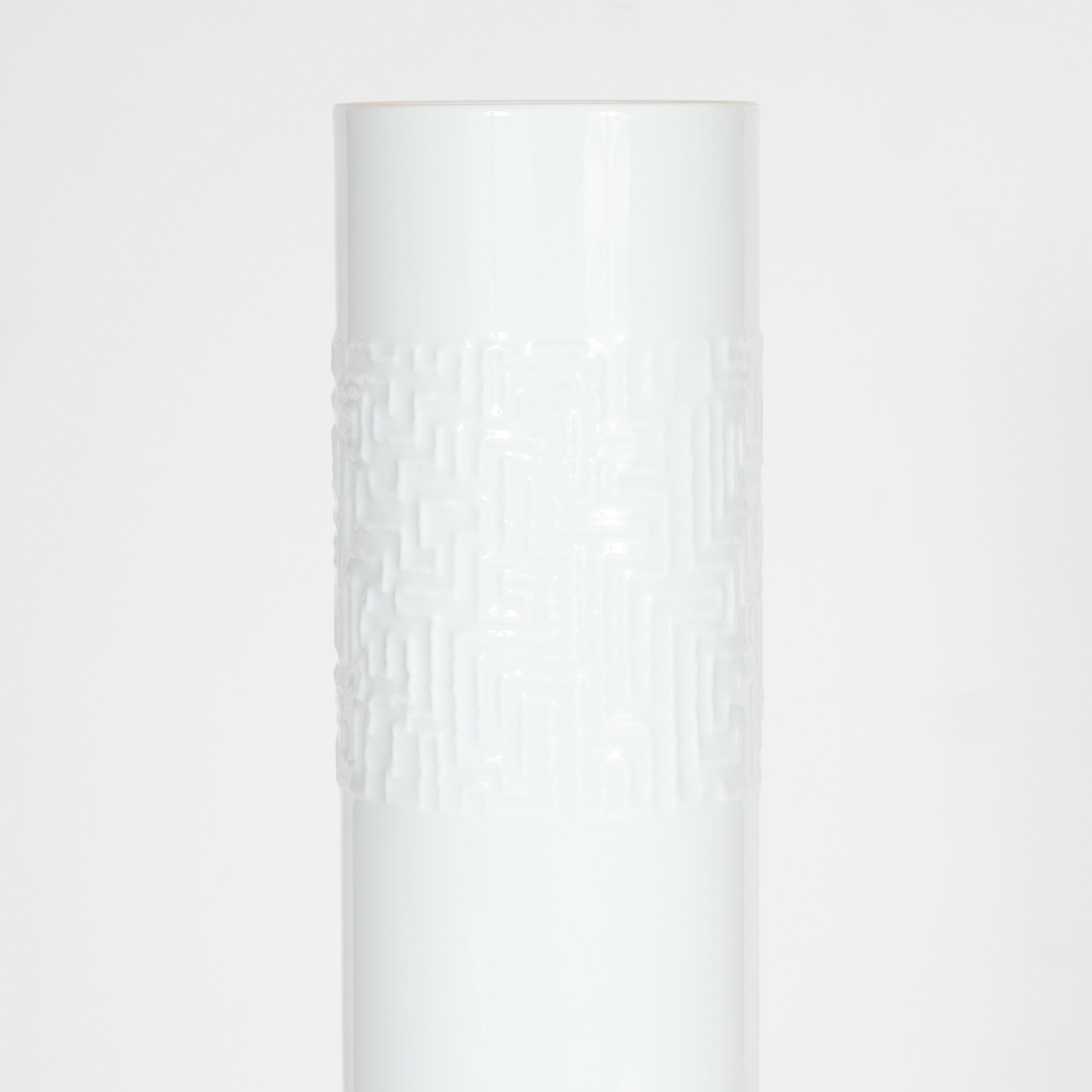 white cylinder