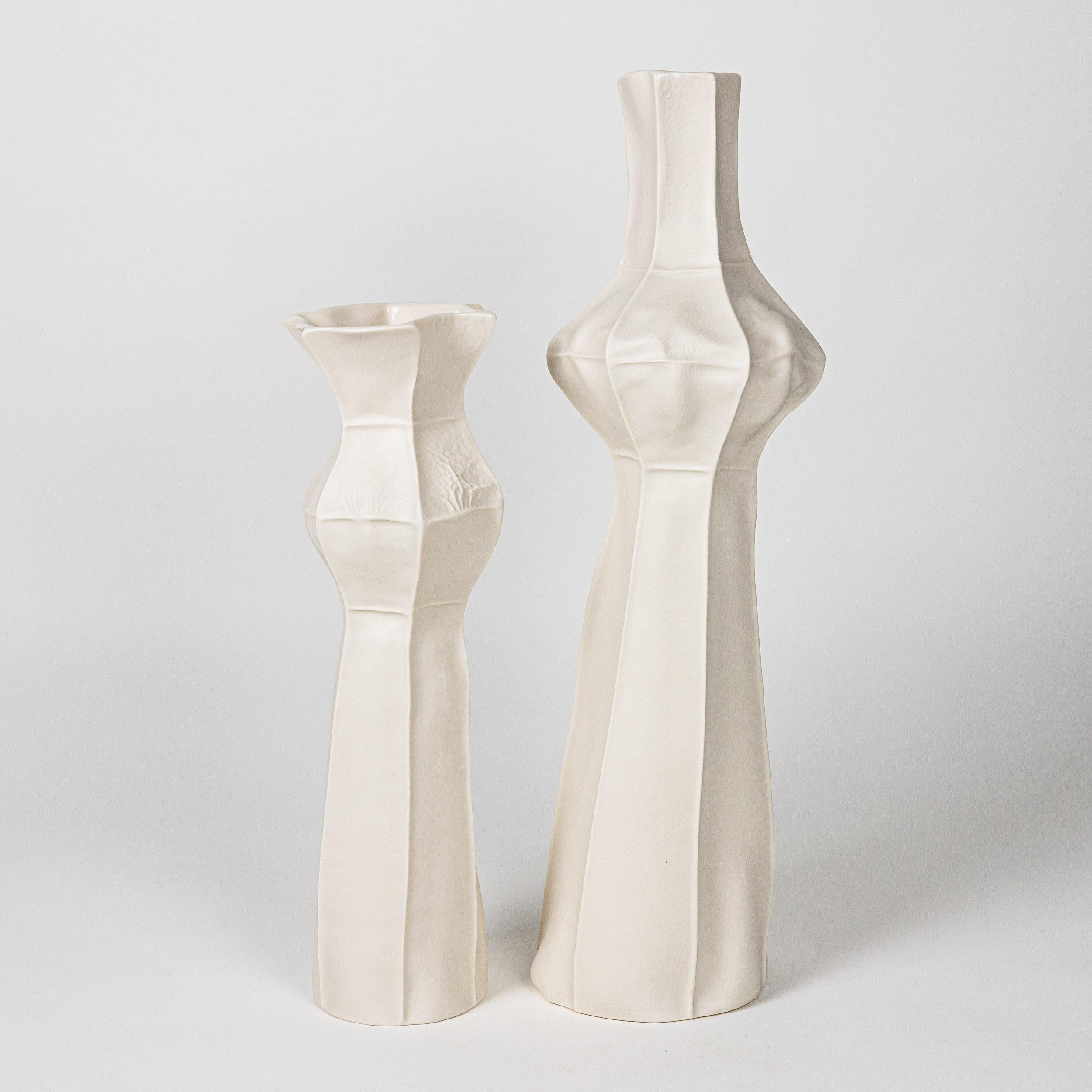 White Ceramic Flower Vase, Kawa Vase #6, Handmade Organic Sculptural Porcelain In New Condition For Sale In Brooklyn, NY