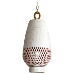 Lampe à suspension en céramique blanche XL, laiton brossé, diamants, collection Atzompa