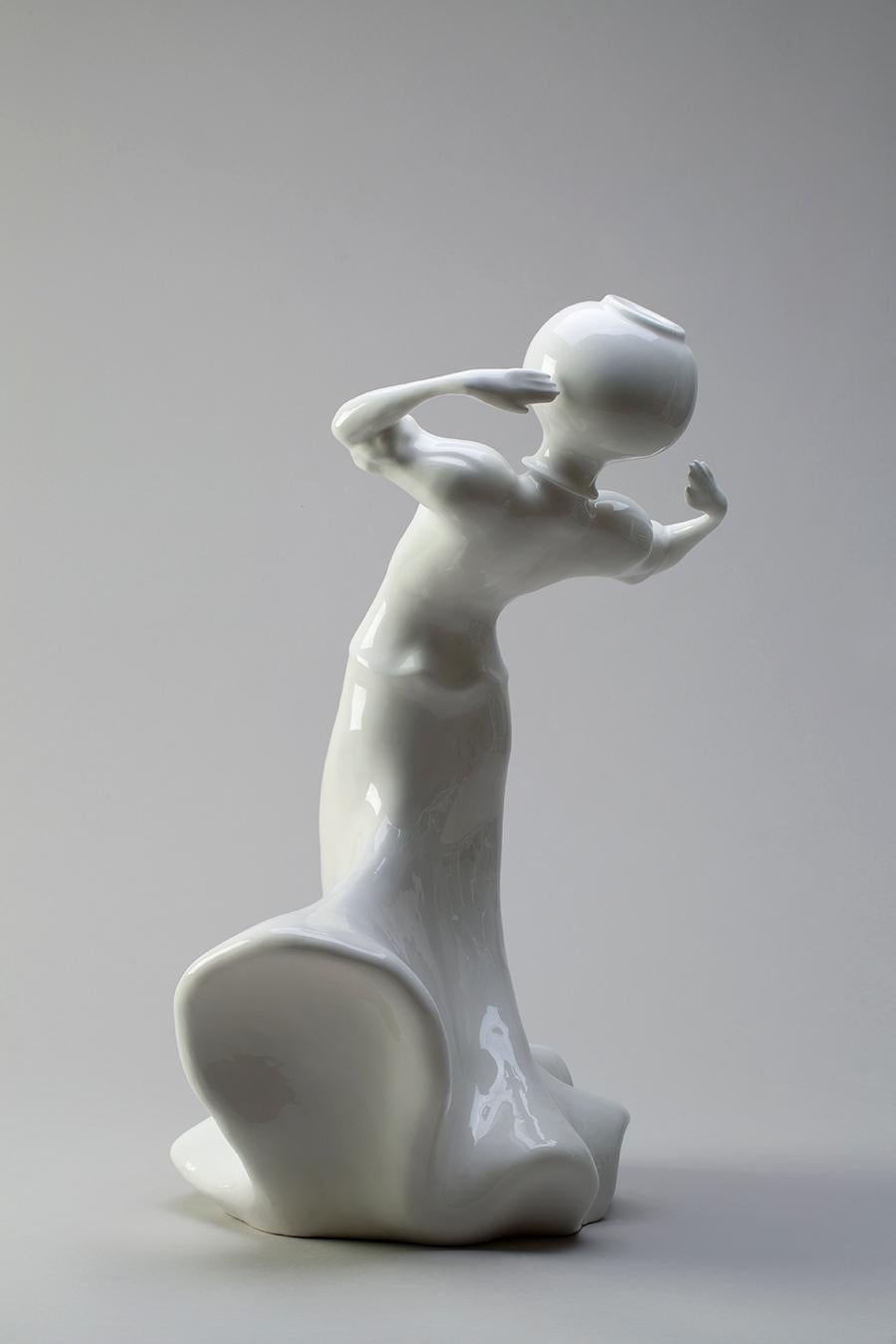 Italian White Ceramic Sculpture by Andrea Salvatori Italy Contemporary, 21st Century For Sale