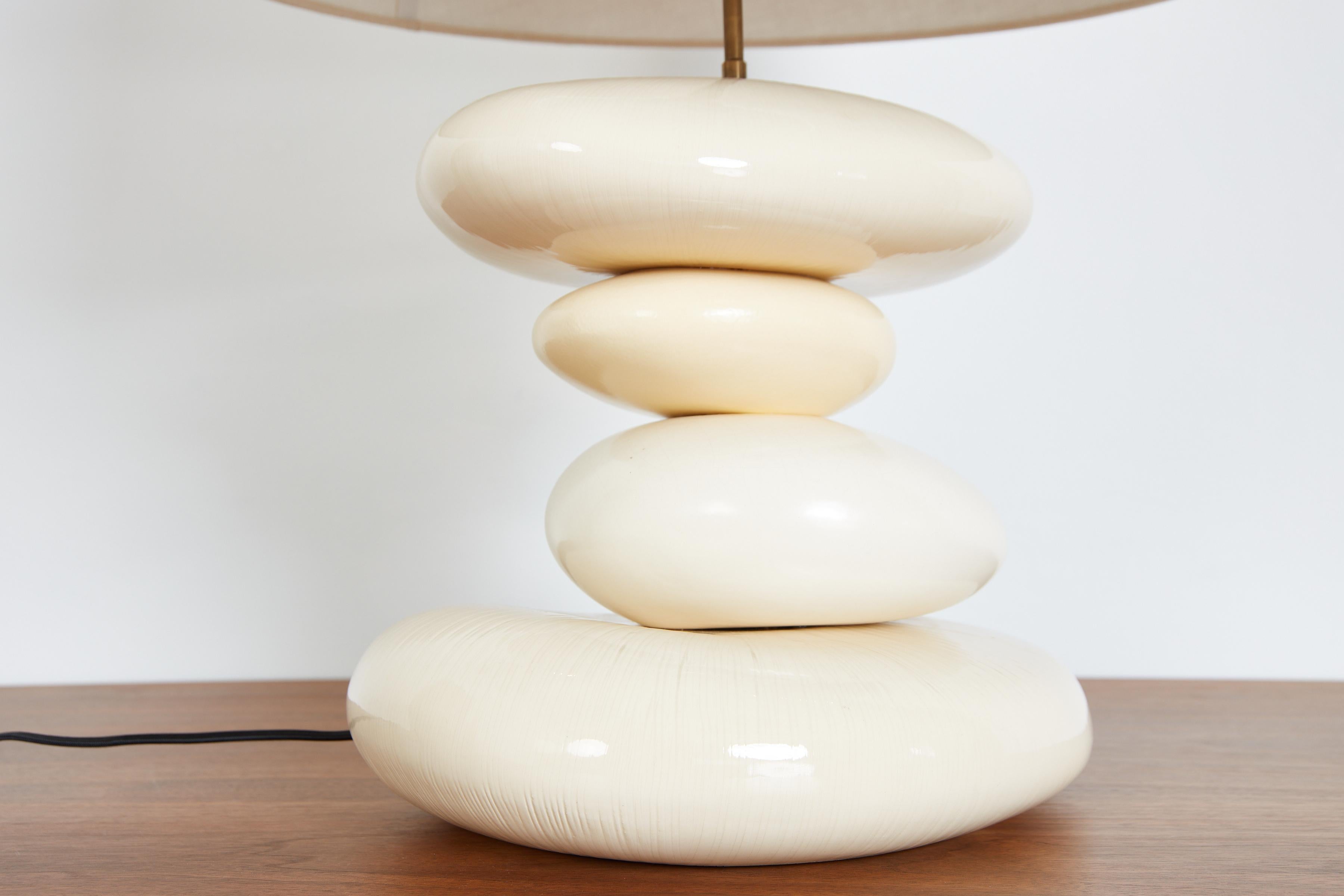 White Ceramic Table Lamp  For Sale 2