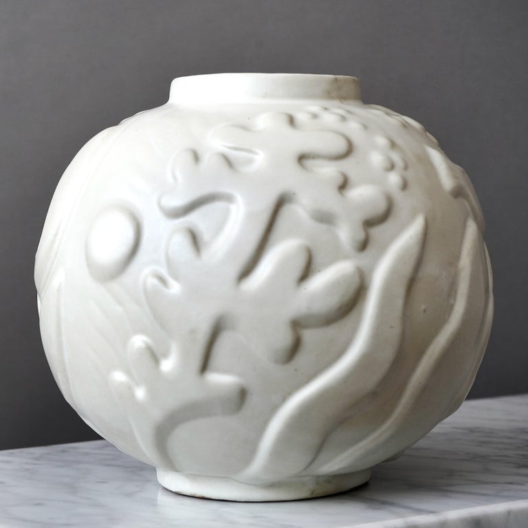 White Ceramic Vase by Anna-Lisa Thomson. Upsala Ekeby, Sweden