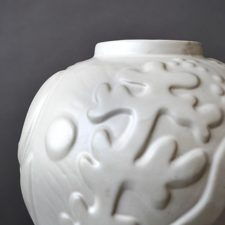 White Ceramic Vase by Anna-Lisa Thomson. Upsala Ekeby, Sweden
