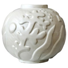 Weiße Keramikvase aus weißer Keramik von Anna-Lisa Thomson. Upsala Ekeby, Schweden, 1940er-Jahre