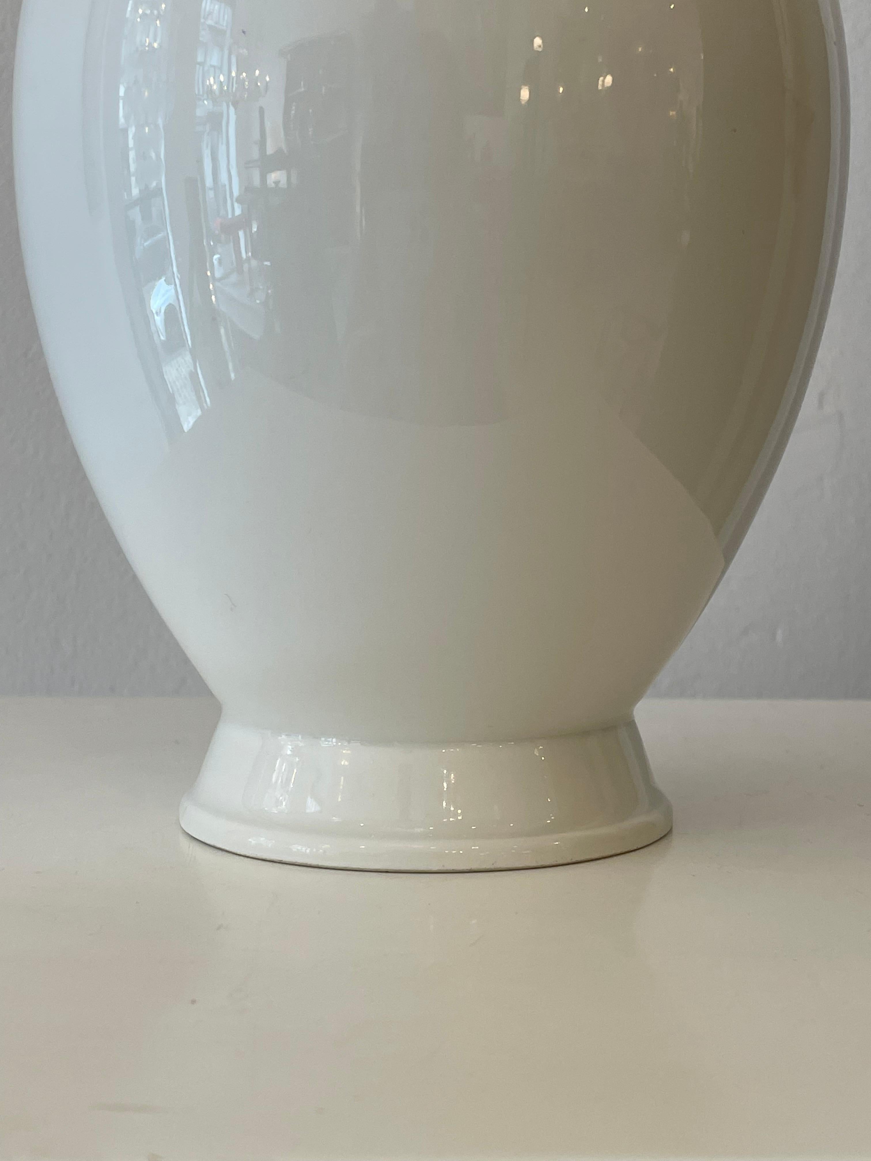 Early 20th Century White Ceramic Vase by Marianne Brandt, Germany, Bauhaus, 1920s