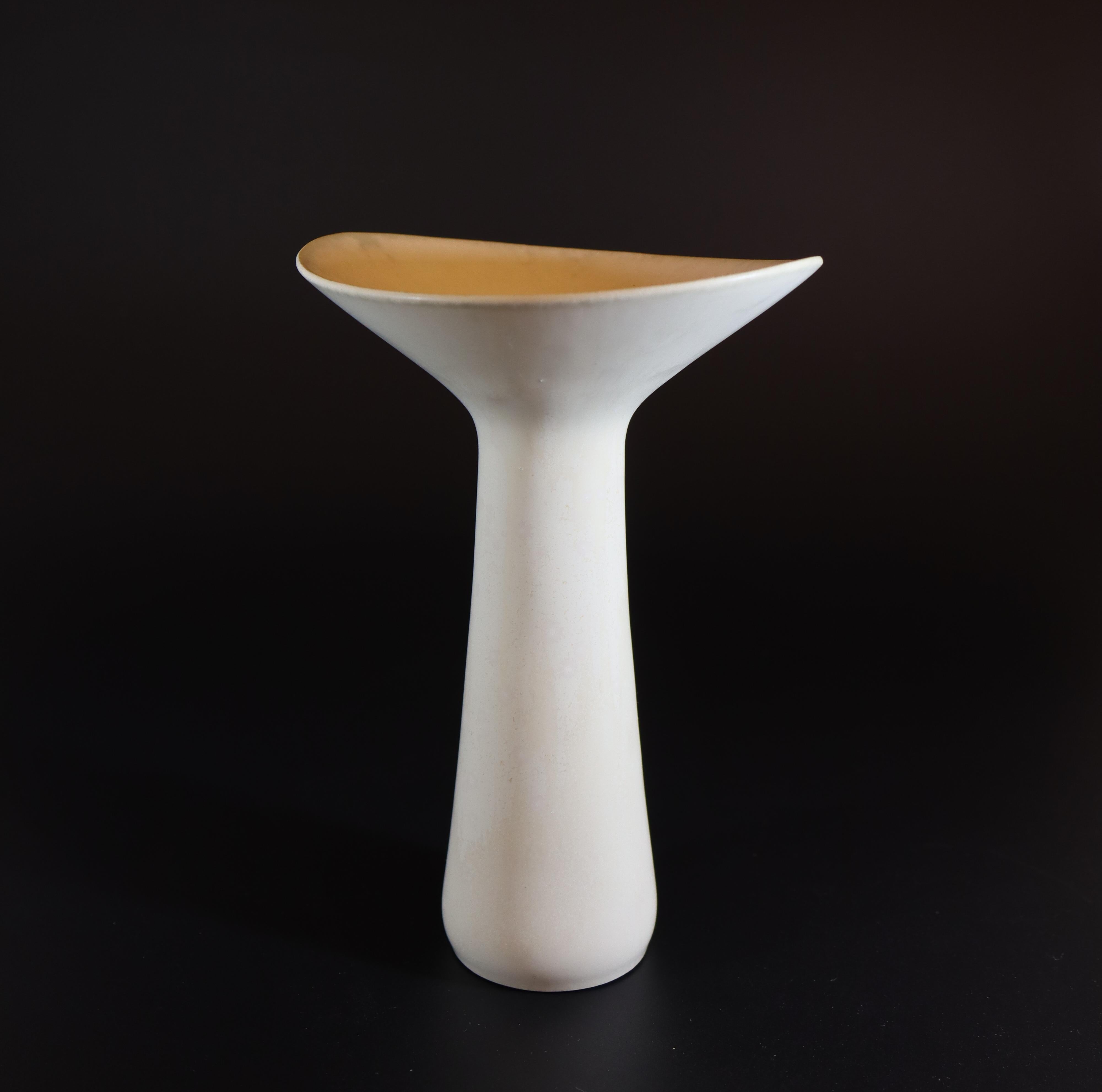 XX secolo Vaso di ceramica bianca - Carl-Harry Stålhane - Rörstrand Midcentury Modern in vendita