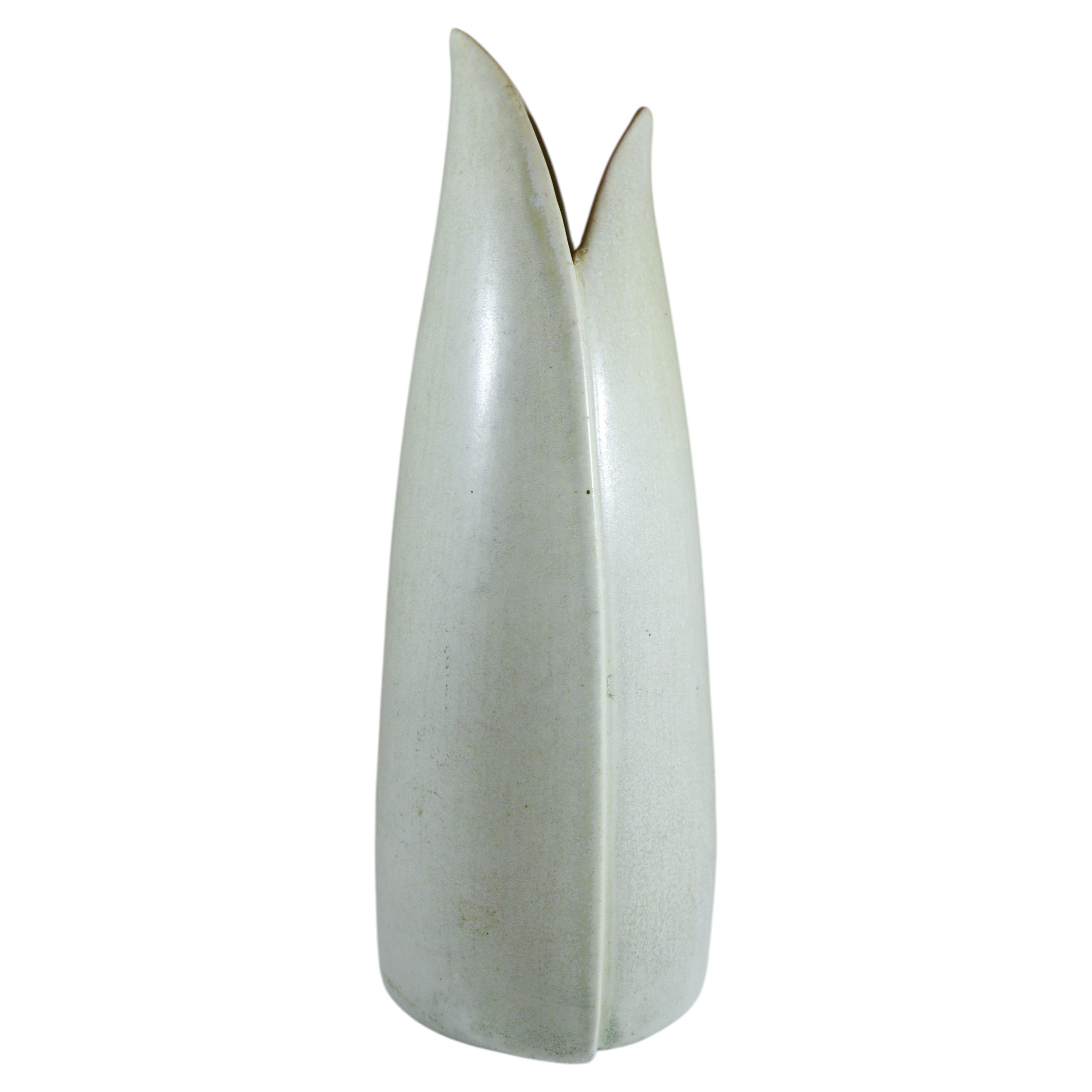 Vaso in ceramica bianca, Endive, Stig Lindberg, Gustavsberg - Scandinavia, metà del secolo scorso in vendita