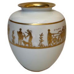 White Ceramic Vase with Gold Screen-Printing, "Creazioni Finzi", Firenze 1950