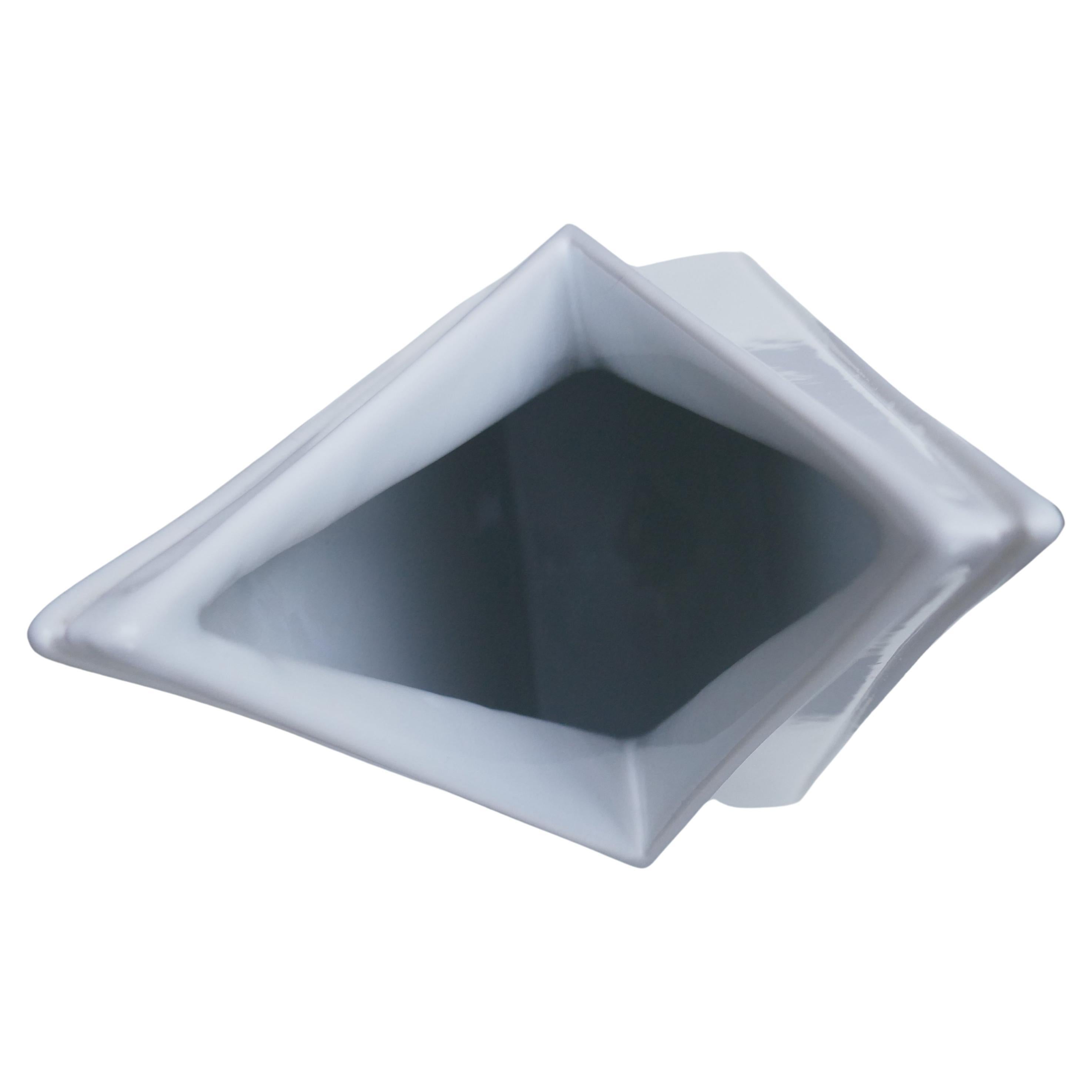 Fin du 20e siècle Céramiques blanches d'Egidio Milesi, Milan en vente