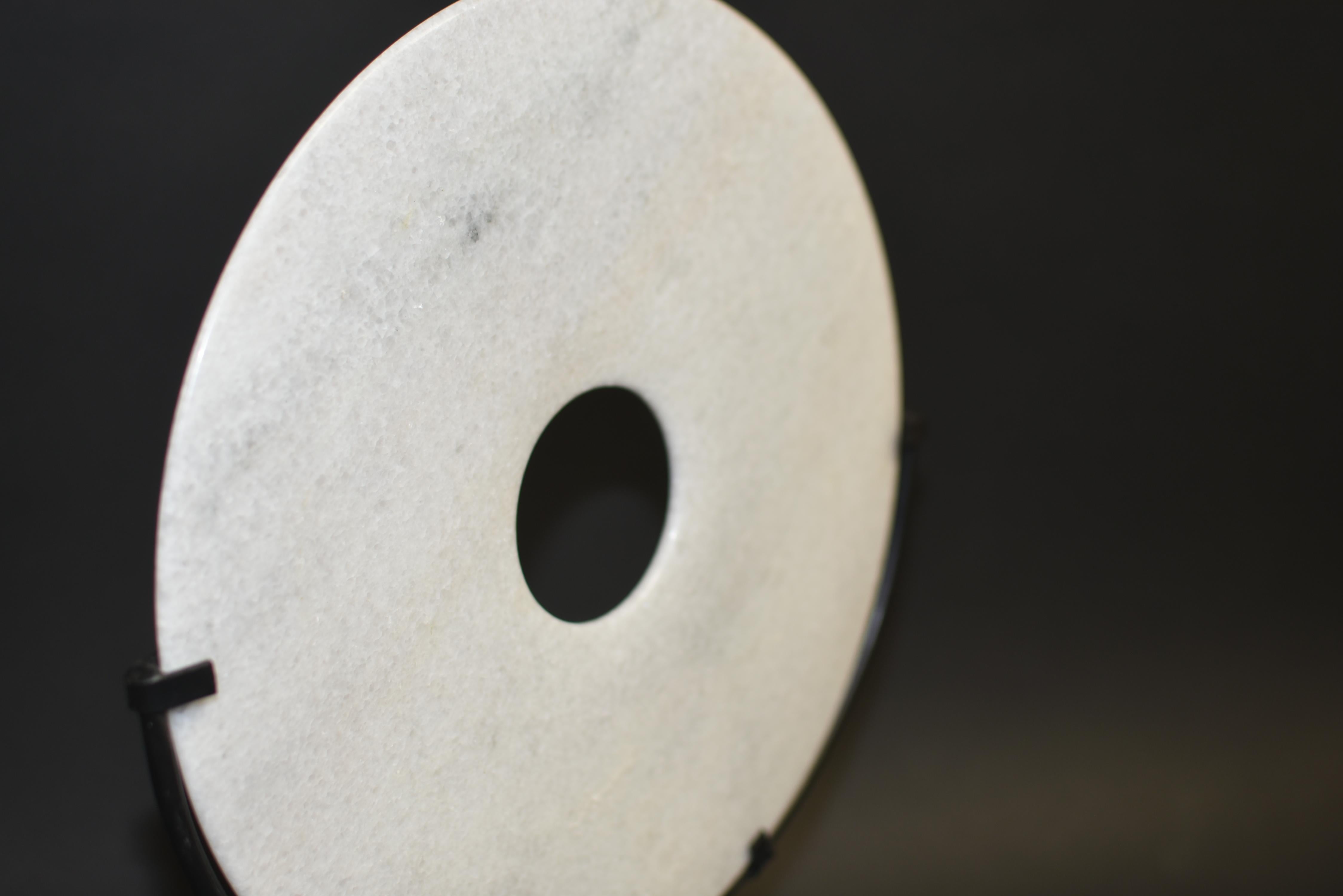 White Ceremonial Granite Bi Disc In Excellent Condition For Sale In Somis, CA