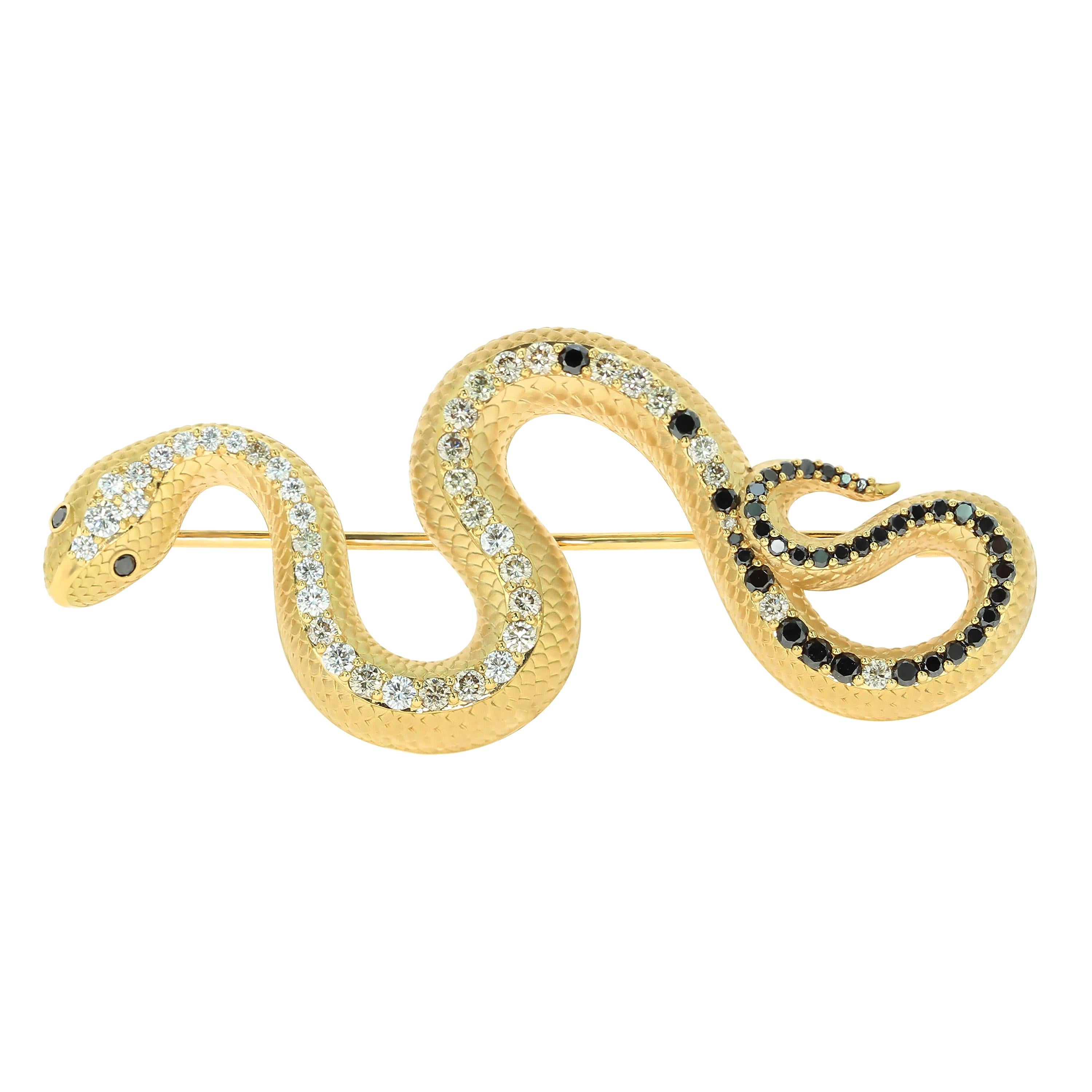 White, Champagne and Black Diamonds 18 Karat Yellow Gold Snake Brooch For Sale