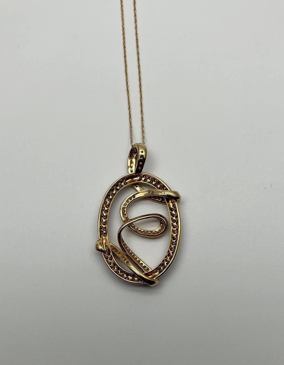 Taglio misto Whiting Champagne Cognac Diamonds 14K Yellow Gold Collana con ciondolo a vortice in vendita