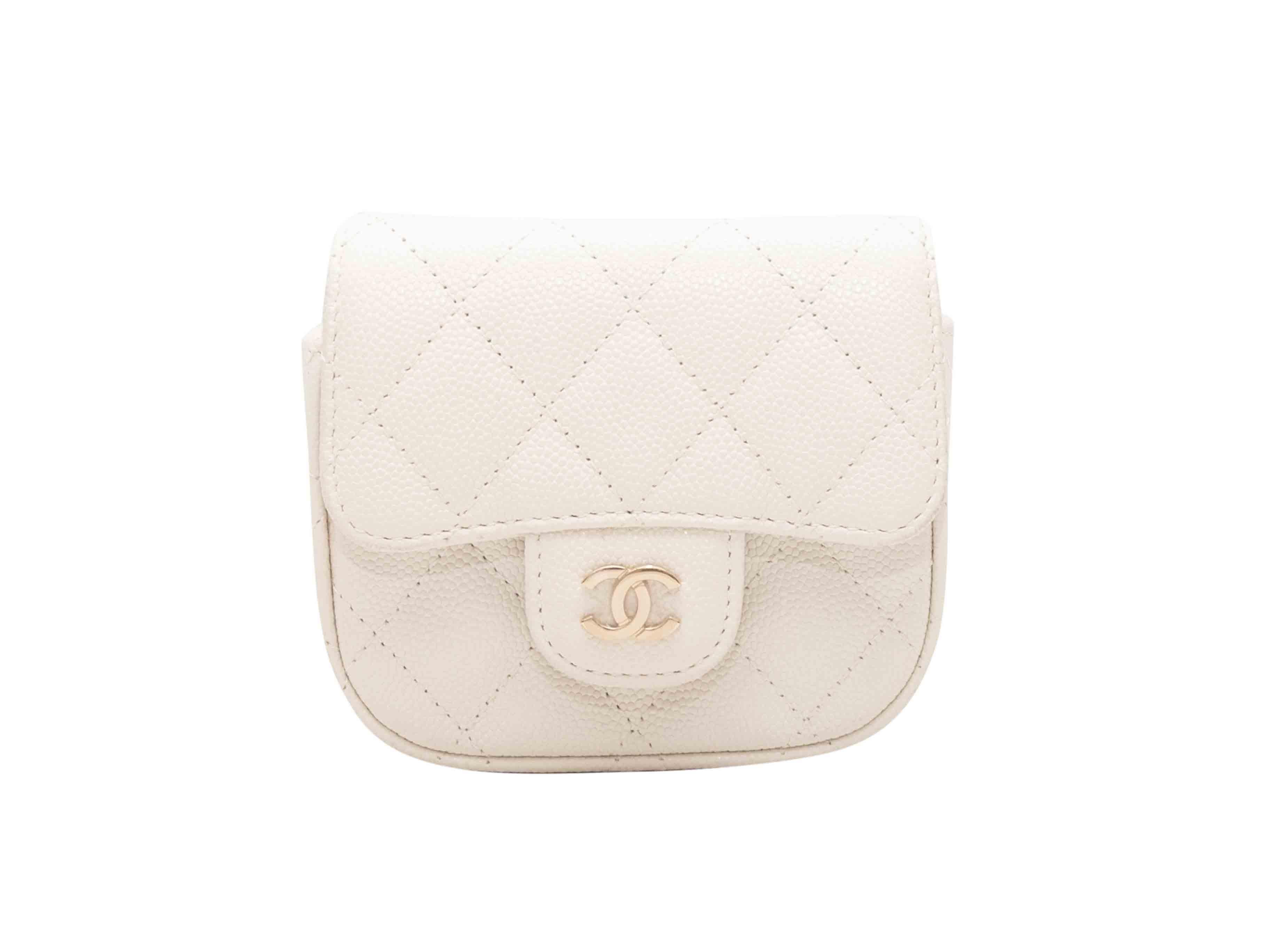 Weiße Chanel gesteppte Crossbody-Geldbörse an einer Kette im Angebot 1