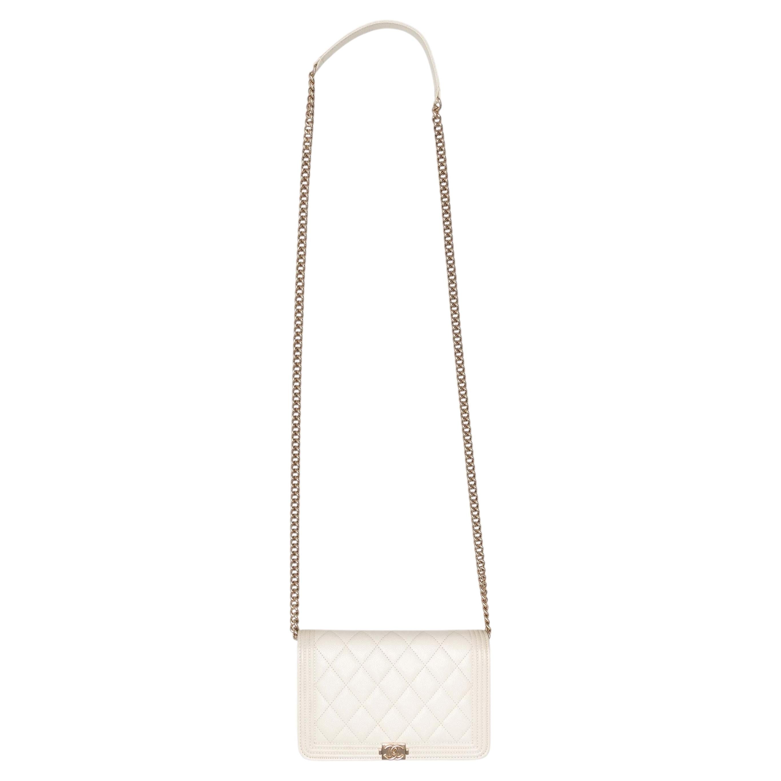 Borsa a tracolla Chanel bianca con portafoglio a catena