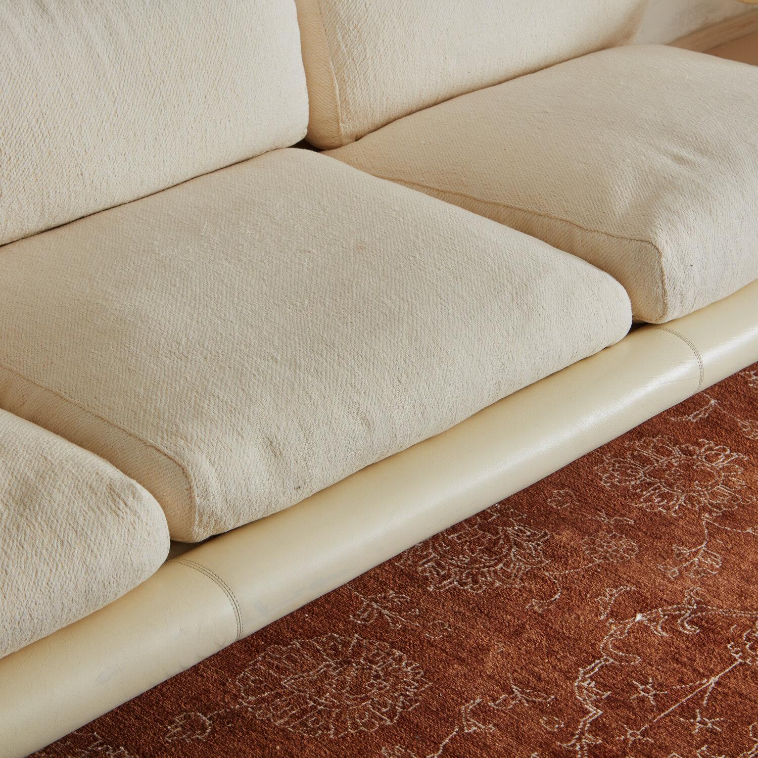 White Channeled Sofa by Marzio Cecchi for Studio Most, Italy 1970's In Good Condition In Chicago, IL
