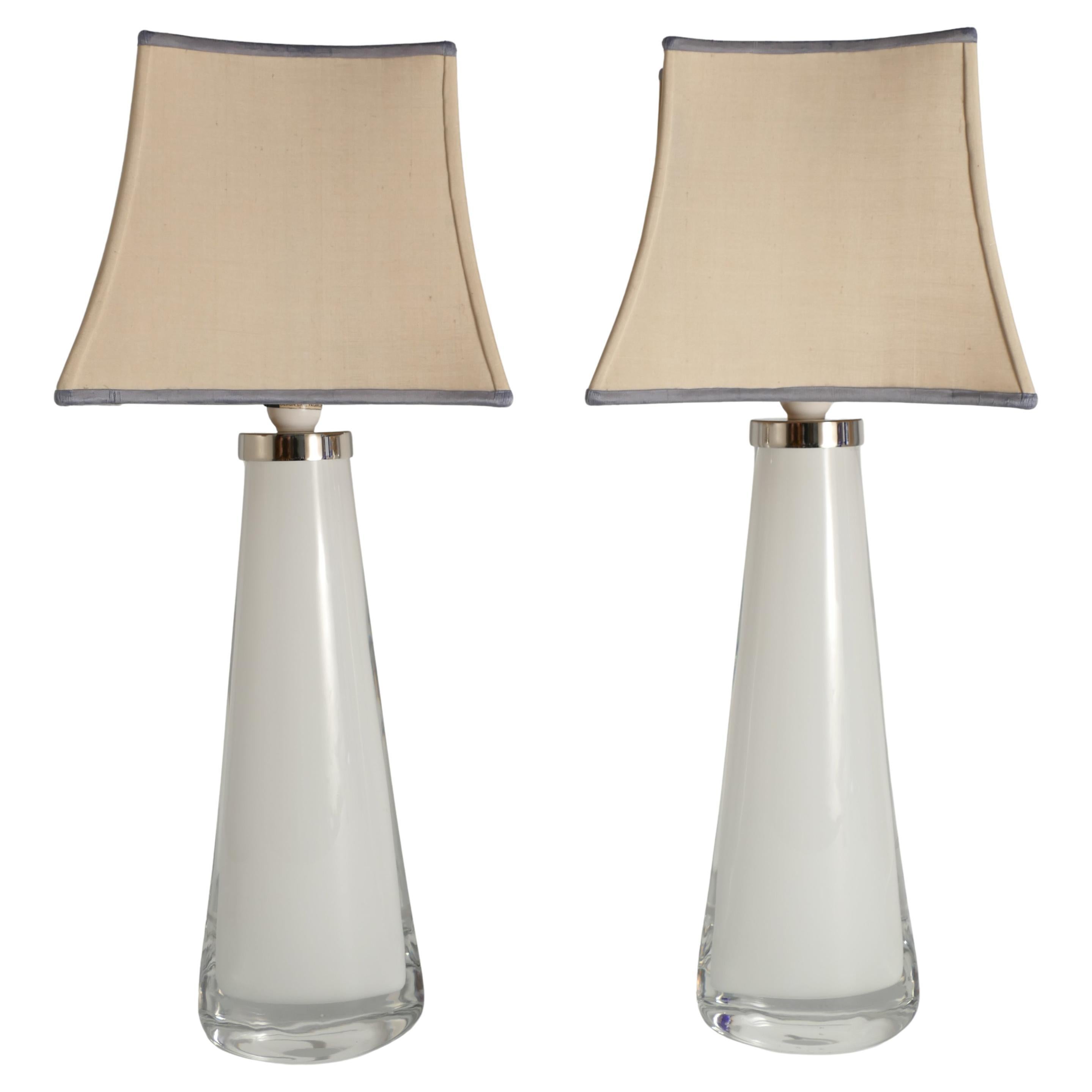 Große Tischlampen aus weißem Kristallglas, Carl Fagerlund, Orrefors, 1960, 2er-Set im Angebot