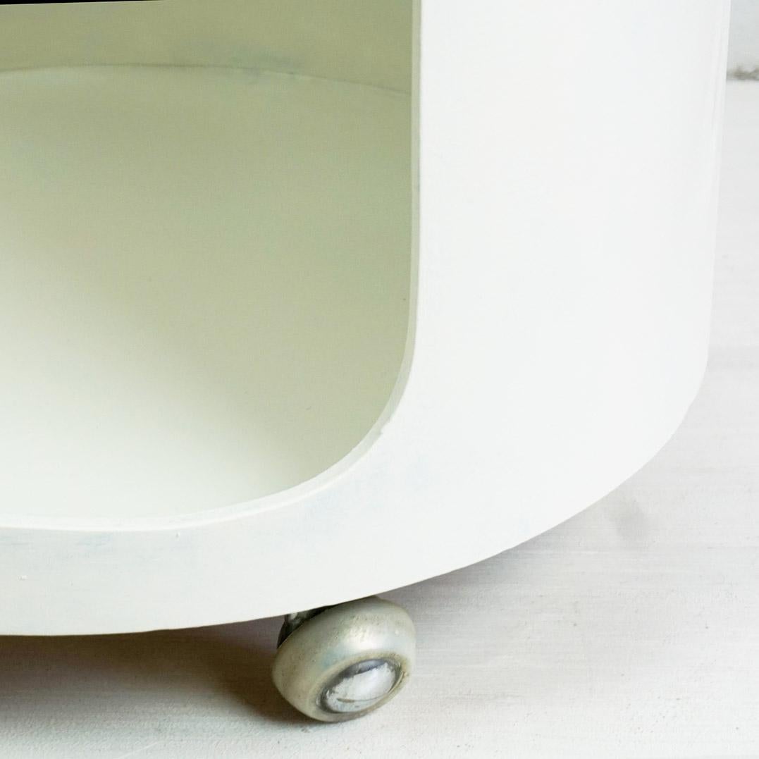Mid-20th Century White Circular Space Age Bar Trolley by Opal Germany For Sale