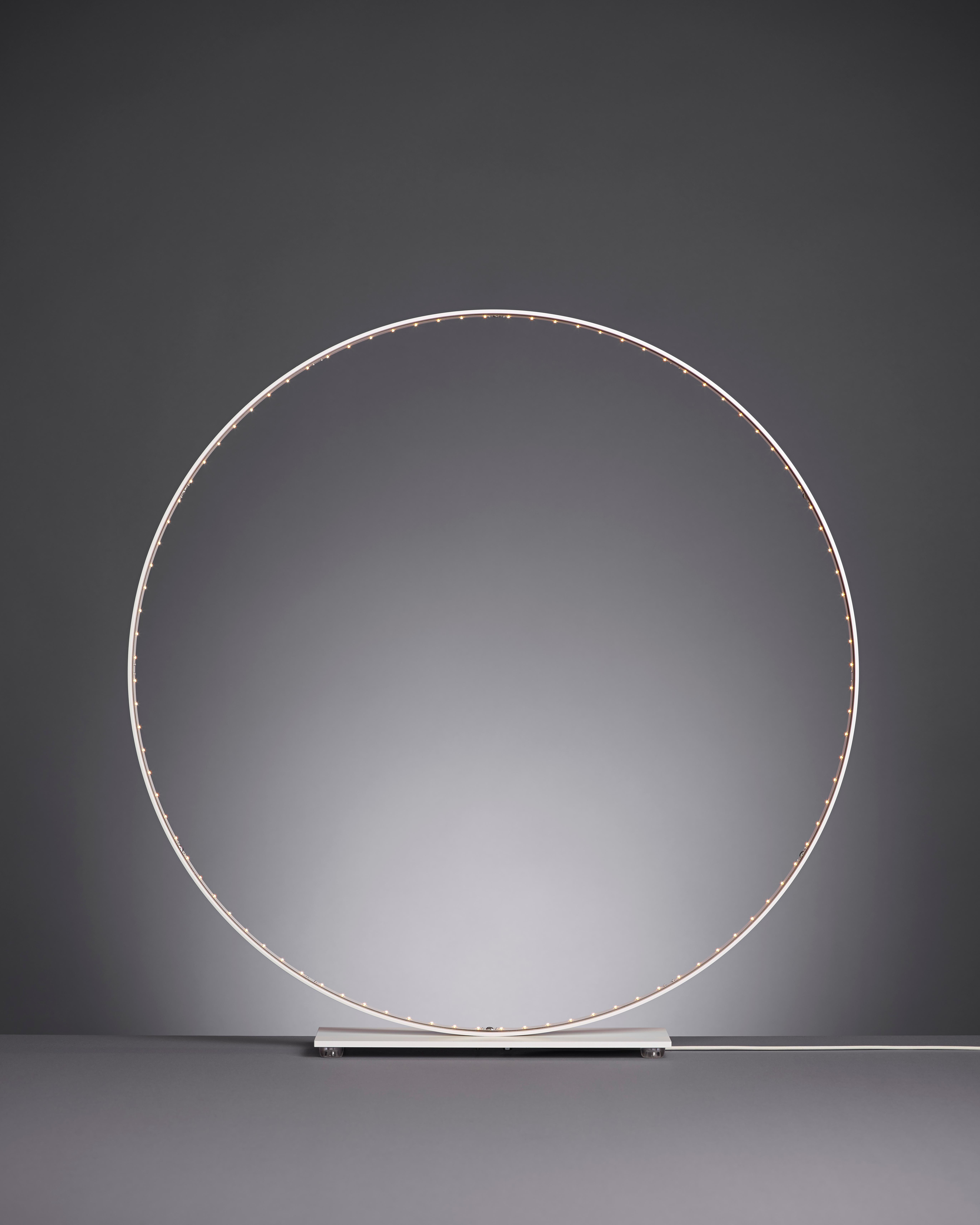 French White Classic Table Lamp by Le Deun Luminaires For Sale