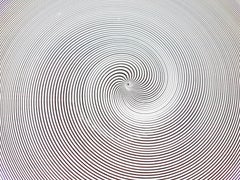 White and Clear "Mezza Filigrana" Murano Glass Plate by Barovier & Toso, 1980s