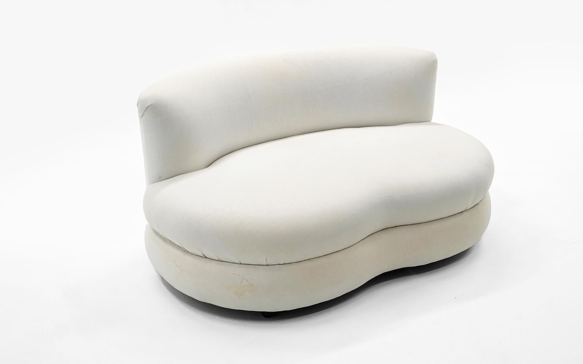 Mid-Century Modern White Cloud Shaped Love Seat / Settee / 1980s, Priced for Reupholstery