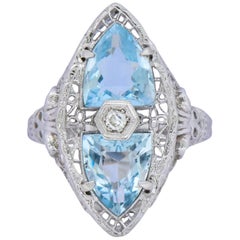 Antique White & Co. Edwardian 4.05 Carat Aquamarine Diamond 14 Karat White Gold Ring