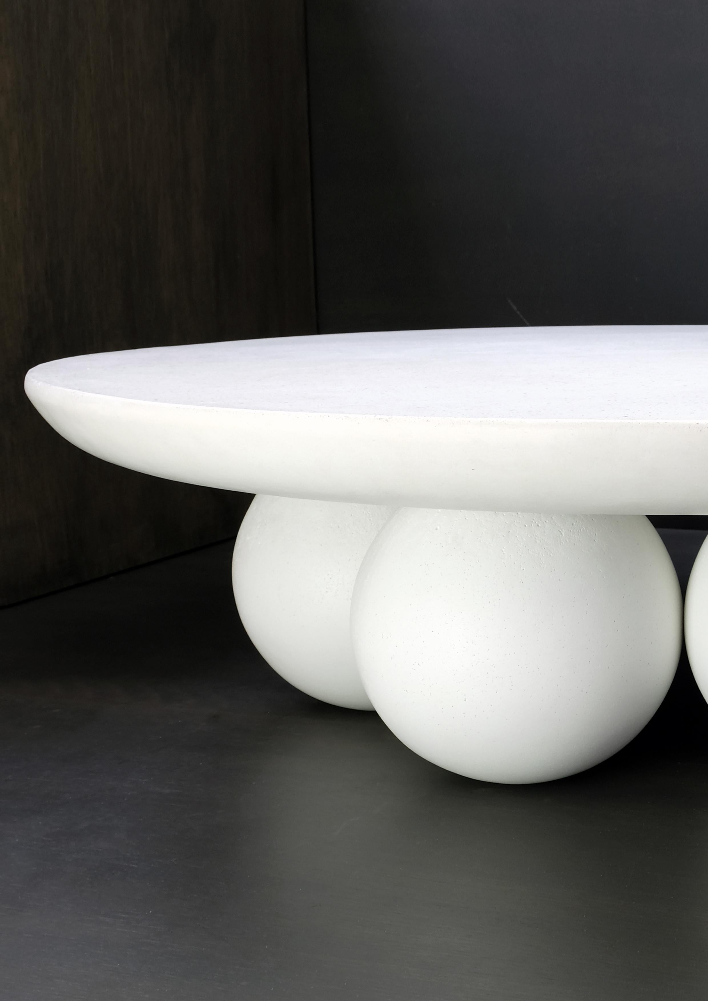 Contemporary White Coffee Table Piedi Round Organic Modern Cast Stone by Alentes Atelier For Sale
