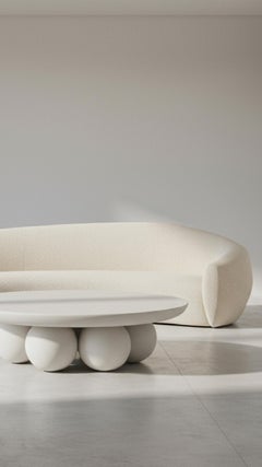 Tavolino da caffè bianco Piedi Round Organico Moderno in pietra fusa di Atelier A. Stone