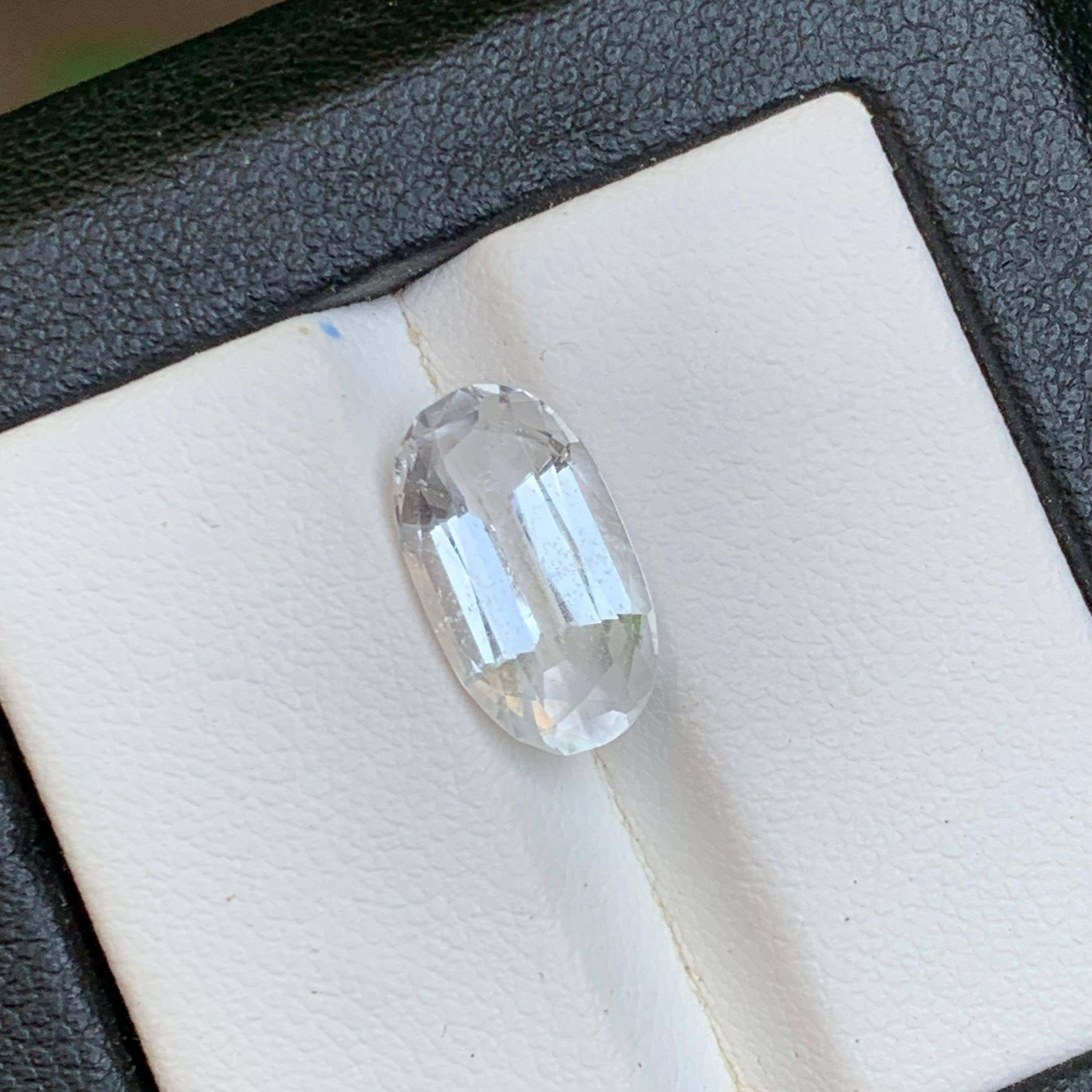 Weißer farbloser natürlicher Morganit Ring Loser Edelstein 3,25 Ct Oval Schliff-Schmuck im Angebot 5