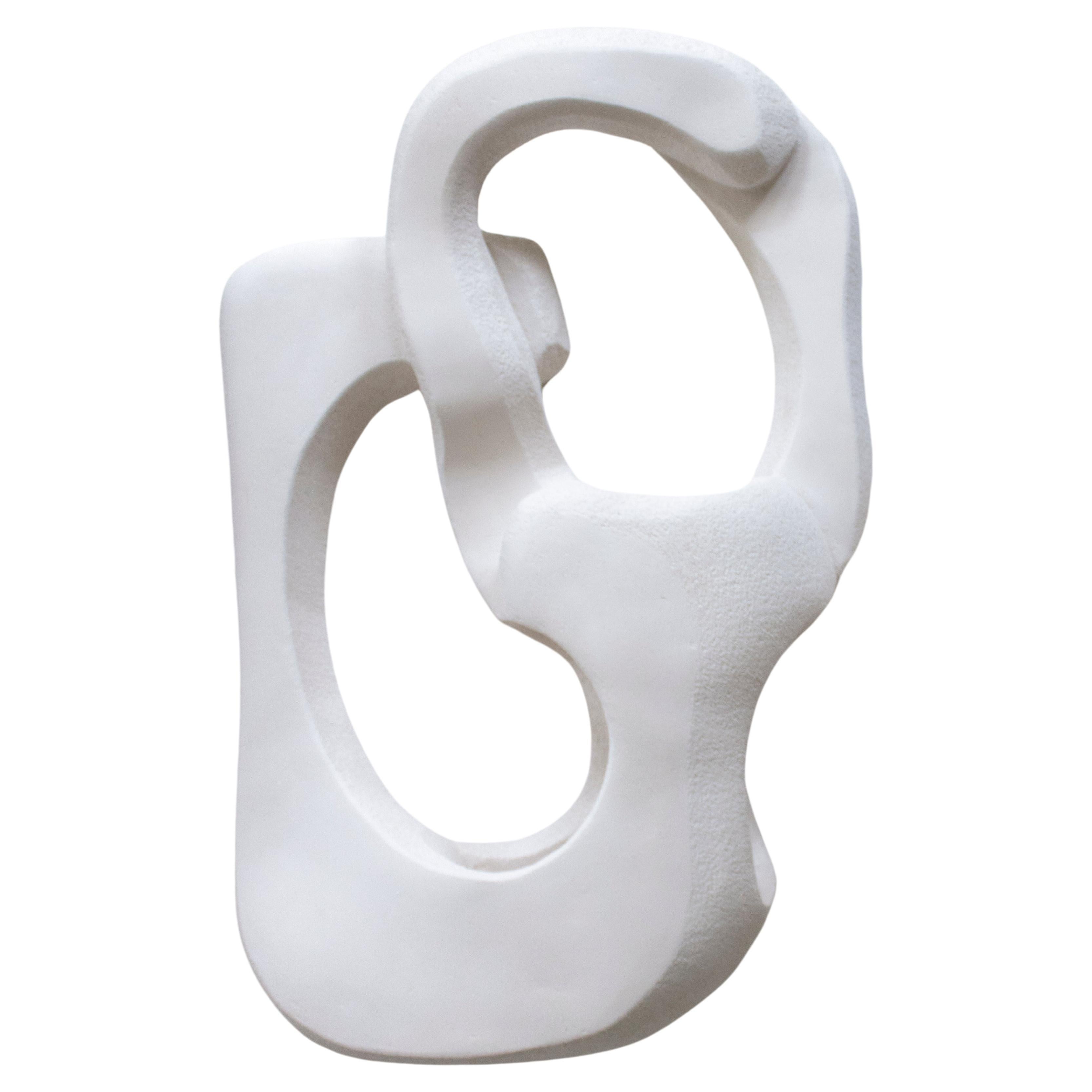 Applique murale contemporaine en céramique blanche Sculptural Light fait à la main "Form no_004"