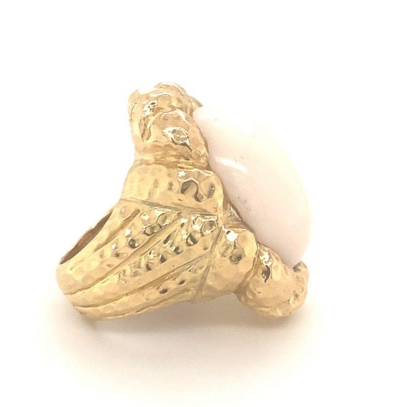 Cabochon White Coral 18K Yellow Gold Cocktail Ring, circa 1960s