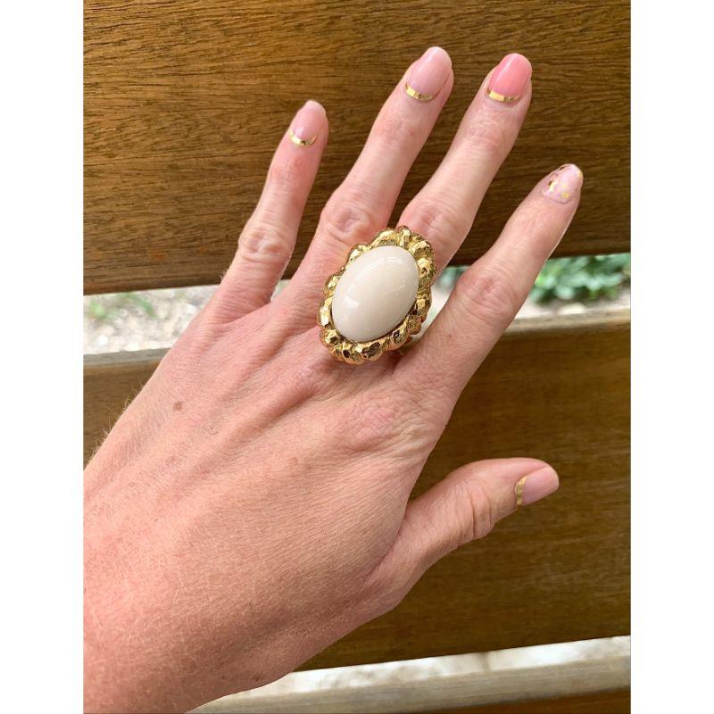 White Coral 18K Yellow Gold Cocktail Ring, circa 1960s 1