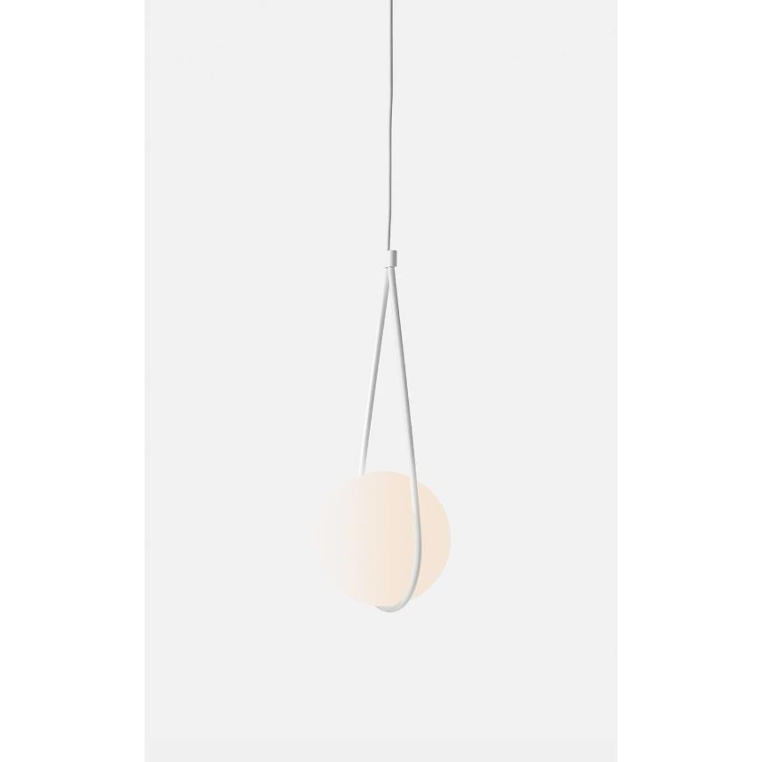 White Corda Pendant Lamp by Wentz
Dimensions: D 20 x W 22 x H 55 cm
Materials: Aluminum, Blown Glass.


WEIGHT: 1,2kg / 2,6 lbs
Colors: Black, White
LIGHT SOURCE: Built-in LED. 150lm. 2700K. 80 CRI.
DIMMING ELV @ 120VAC.
VOLTAGE: 120-277V -