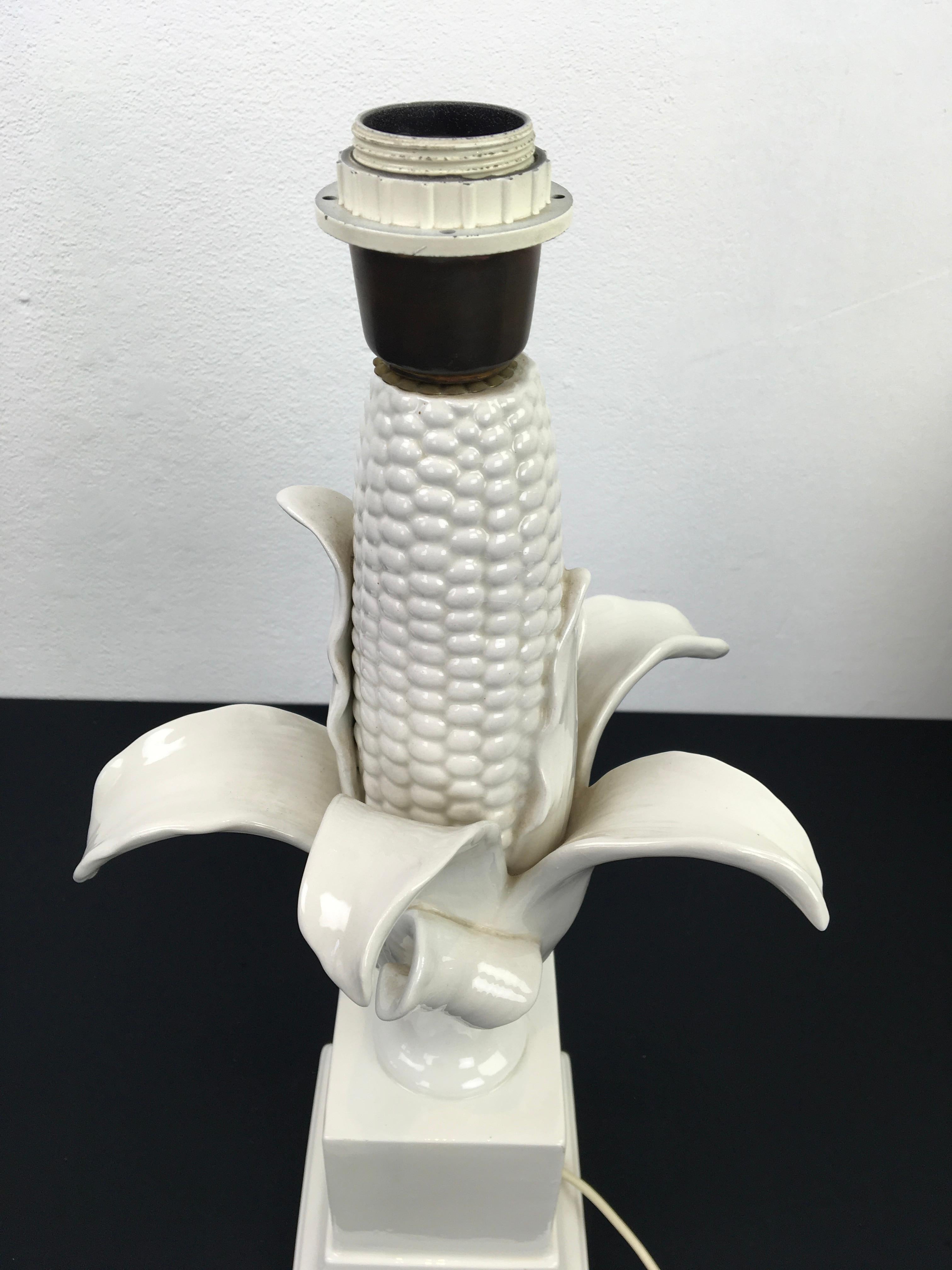 White Corn Cob Table Lamp, Italy, 1960s  For Sale 2