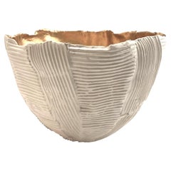 White Corrugated Design Bowl with 22 Karat Interior, Italy, Contemporary