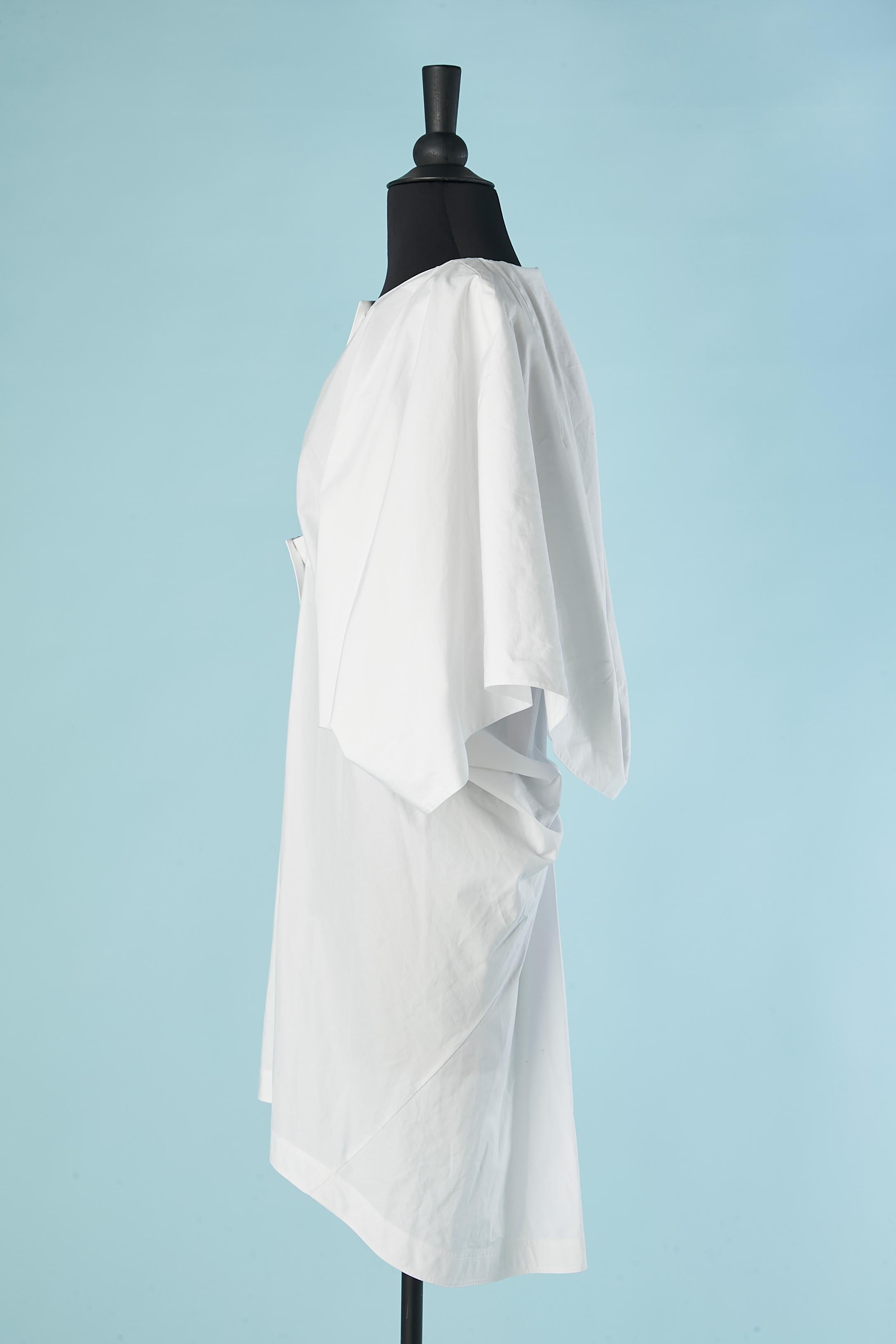 Abito camicia in cotone bianco con collo a cappuccio ALAIA Nuovo con cartellino in vendita 3