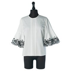 Camicetta in cotone bianco con ricamo in filo nero sulla manica Emilio Pucci