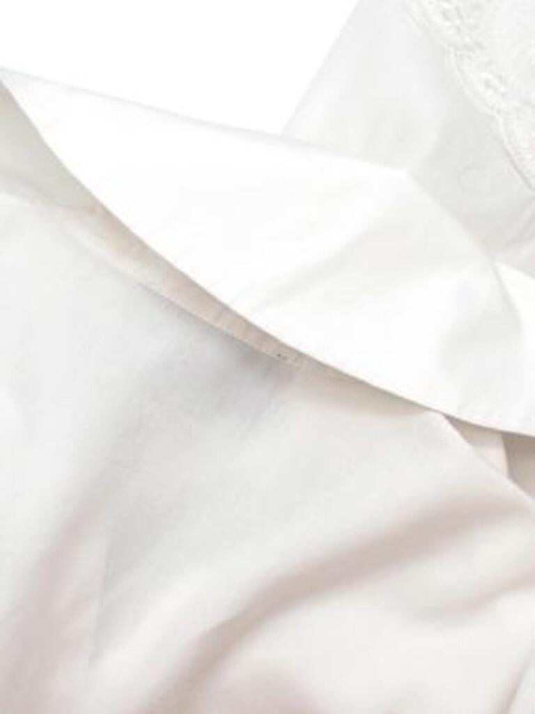 White cotton cherub embroidered Puritan collar dress For Sale 3