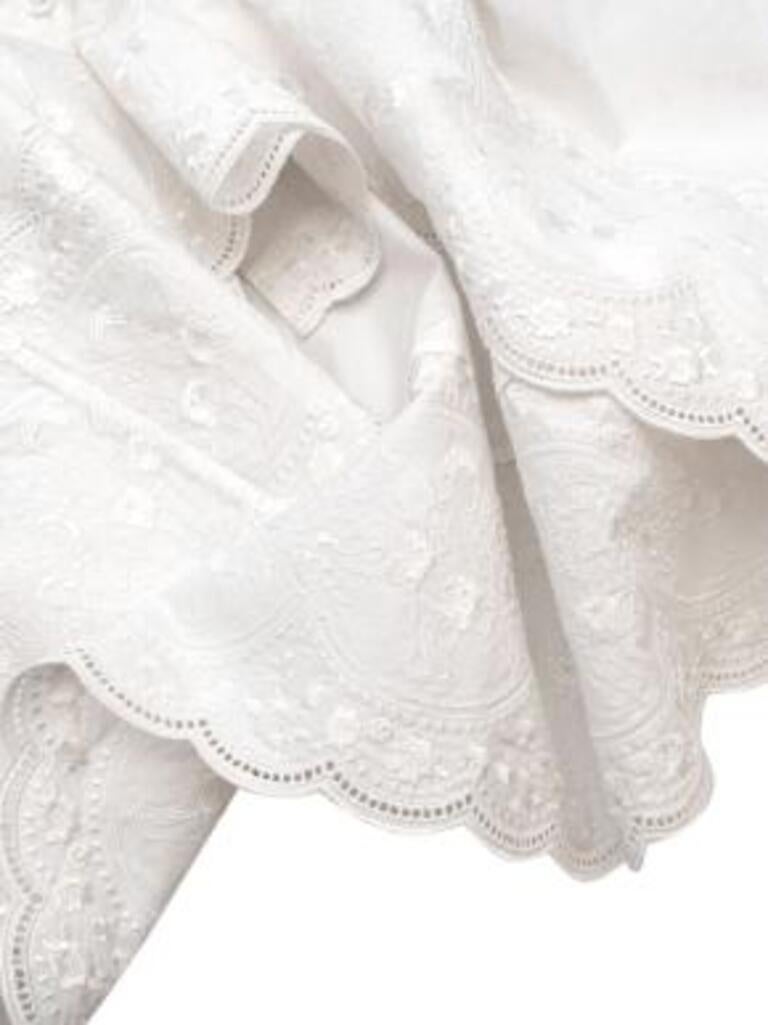 White cotton cherub embroidered Puritan collar dress For Sale 2