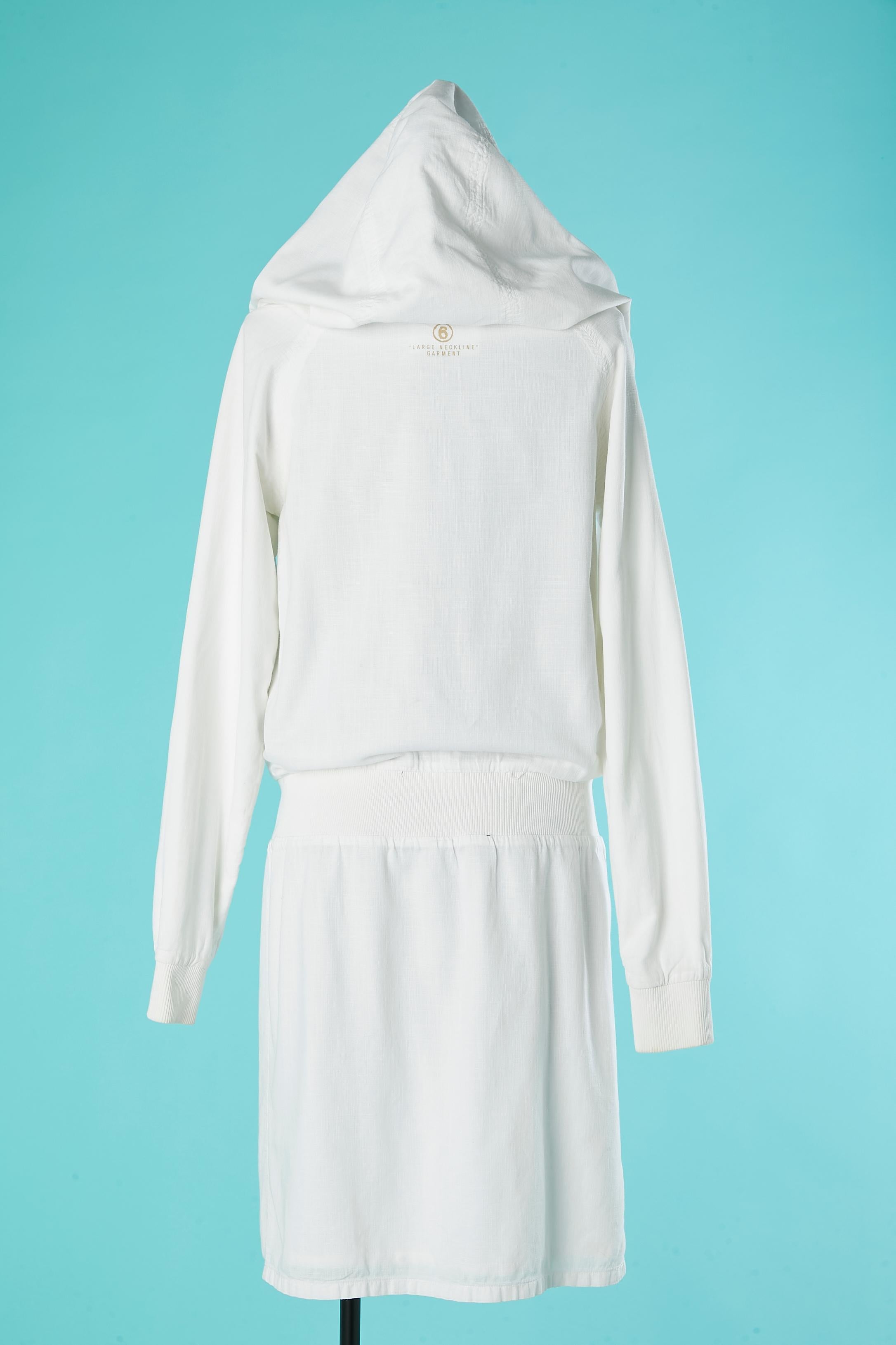 Manteau en coton blanc avec capuche et fermeture à boutons-pression MM6 Maison Margiela en vente 1